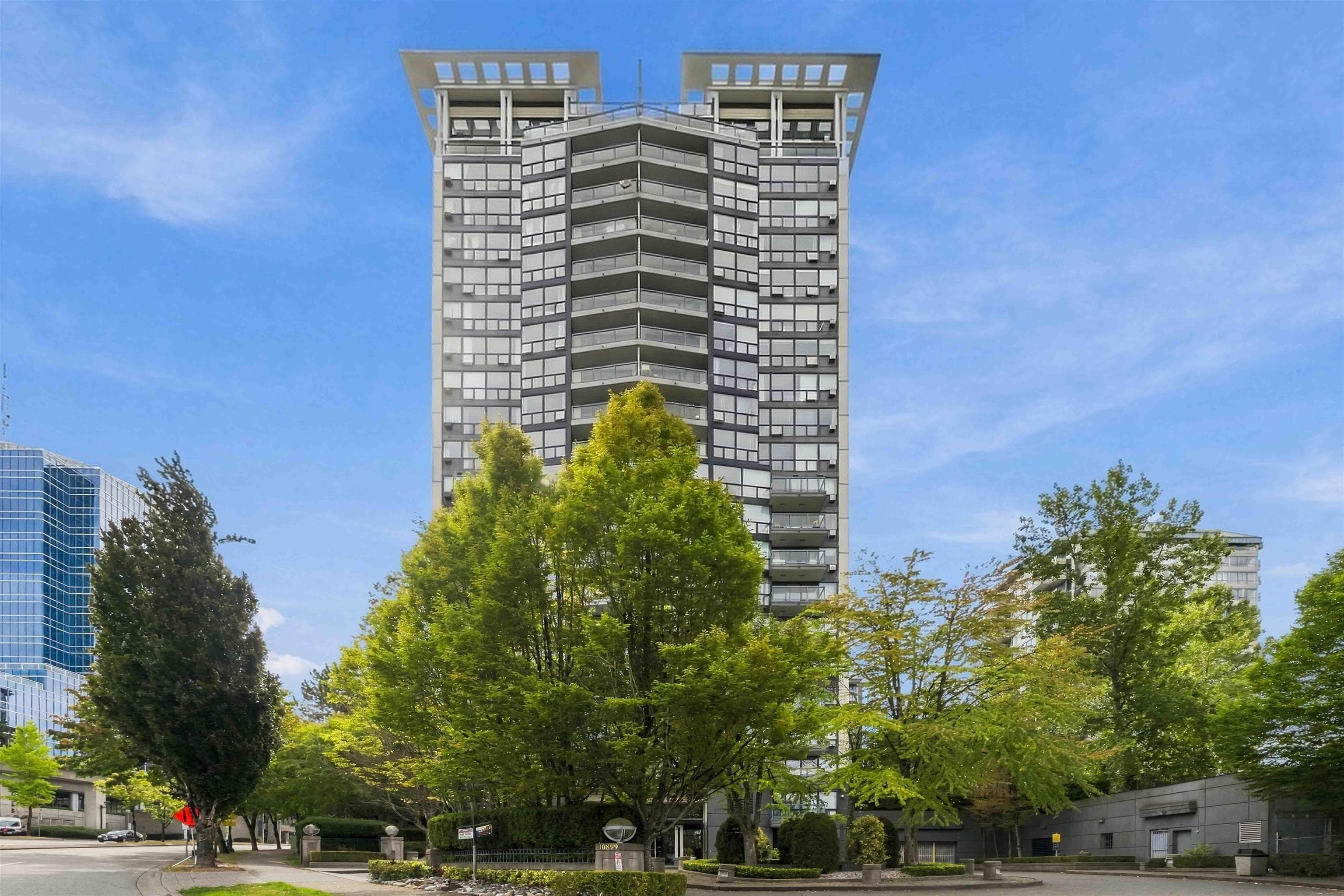 1104 - 10899 University Drive, Surrey