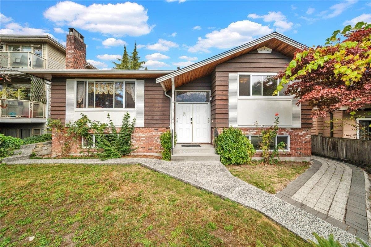 1433 Kings Avenue, West Vancouver, V7T 2C7 — photo 2