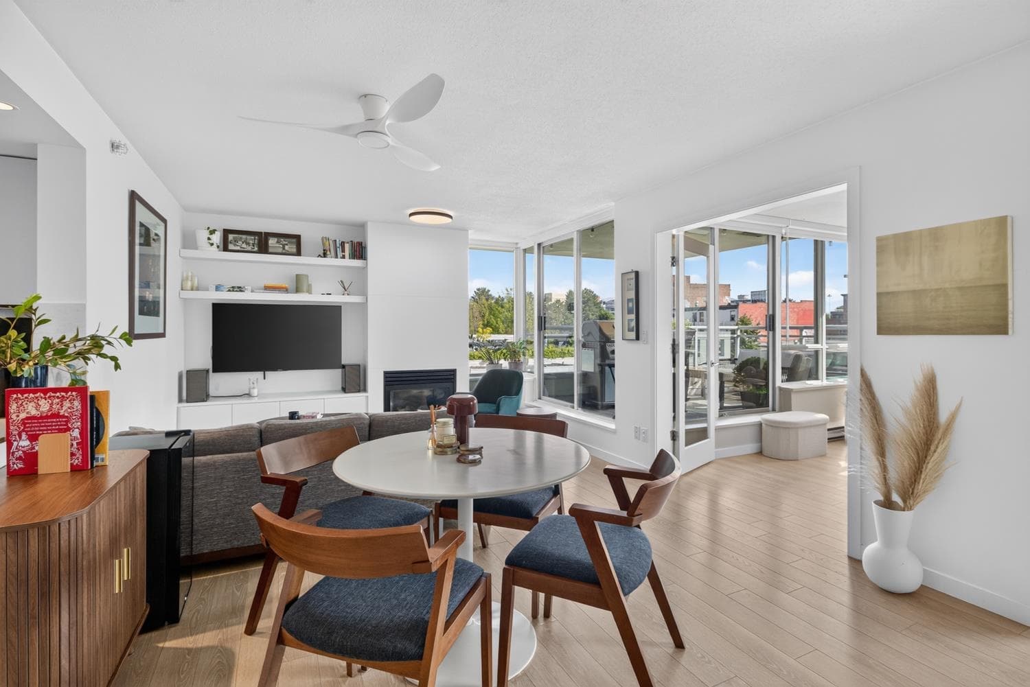 502 - 120 Milross Avenue, Vancouver, V6A 4K7 — photo 4