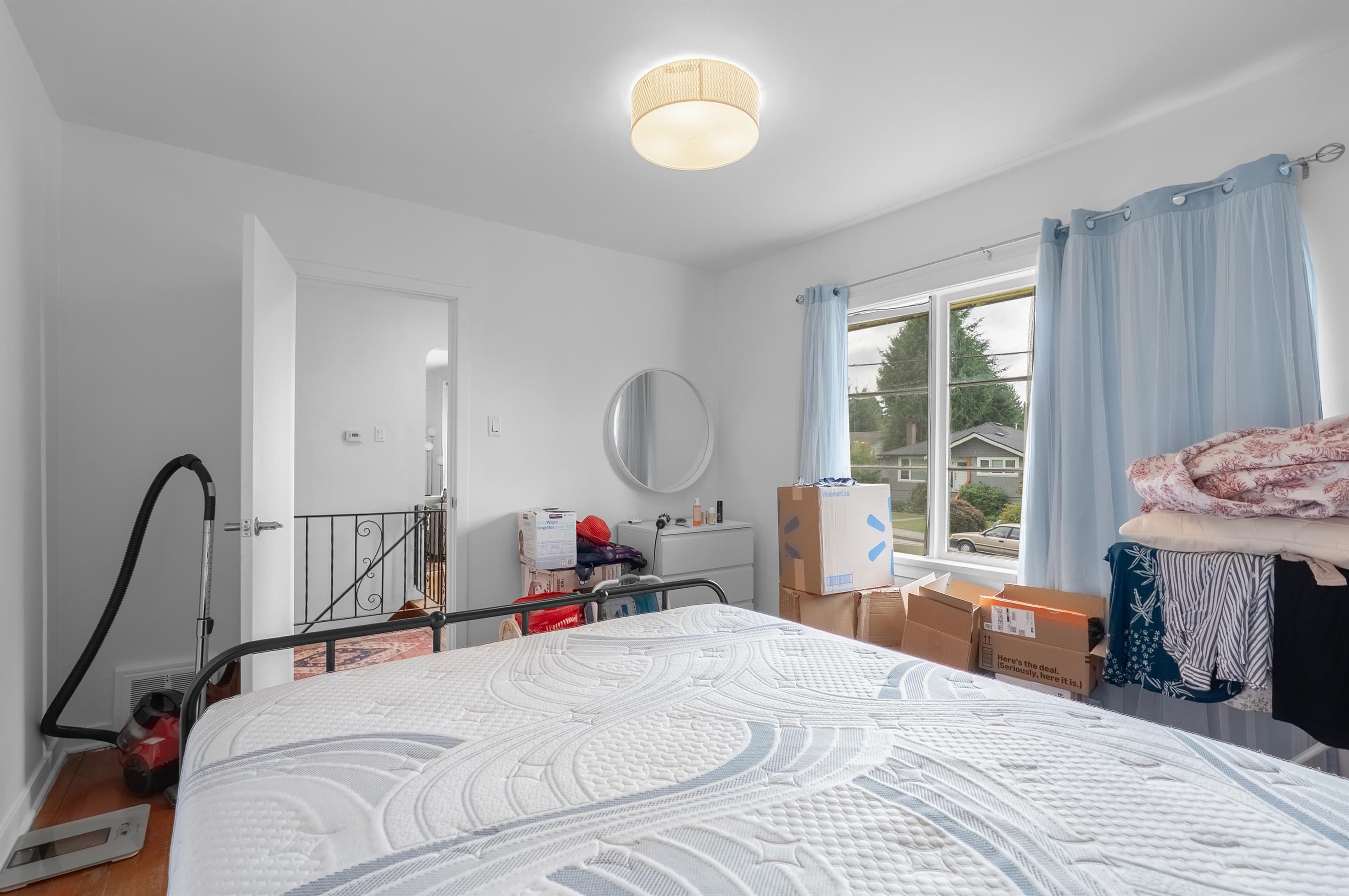 234 W St. James Road, North Vancouver, V7N 2P3 — photo 4