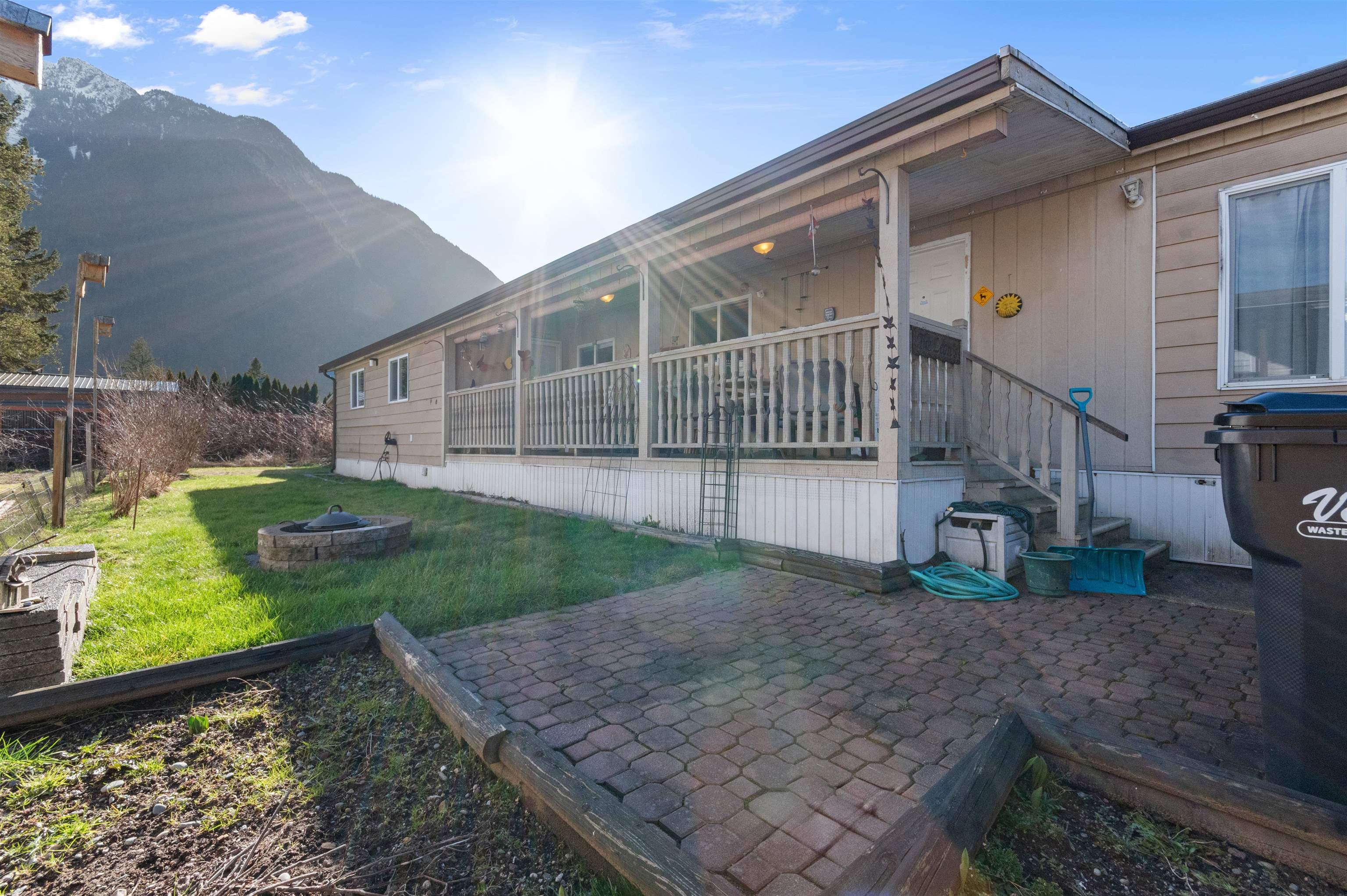 107 - 65367 Kawkawa Lake Road, Hope, V0X 1L1 — photo 2