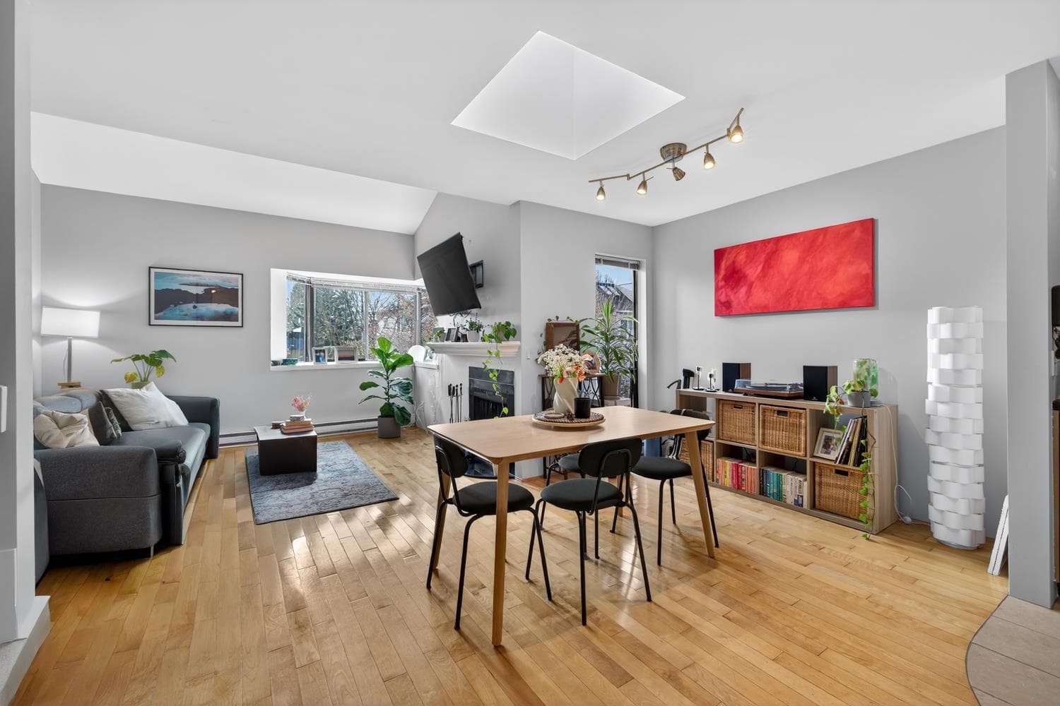 311 - 1922 W 7th Avenue, Vancouver, V6J 1T1 — photo 2