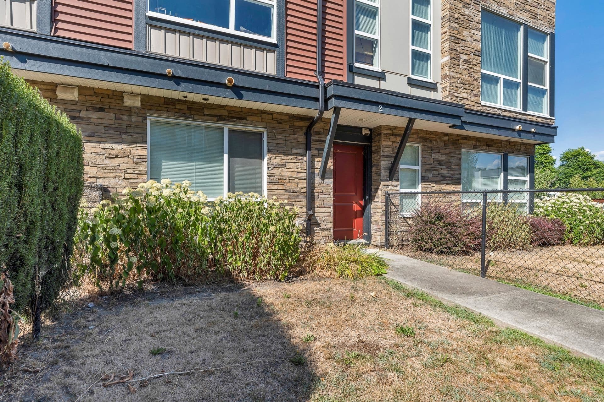 2 - 8413 Midtown Way, Chilliwack, V2P 0G7 — photo 4