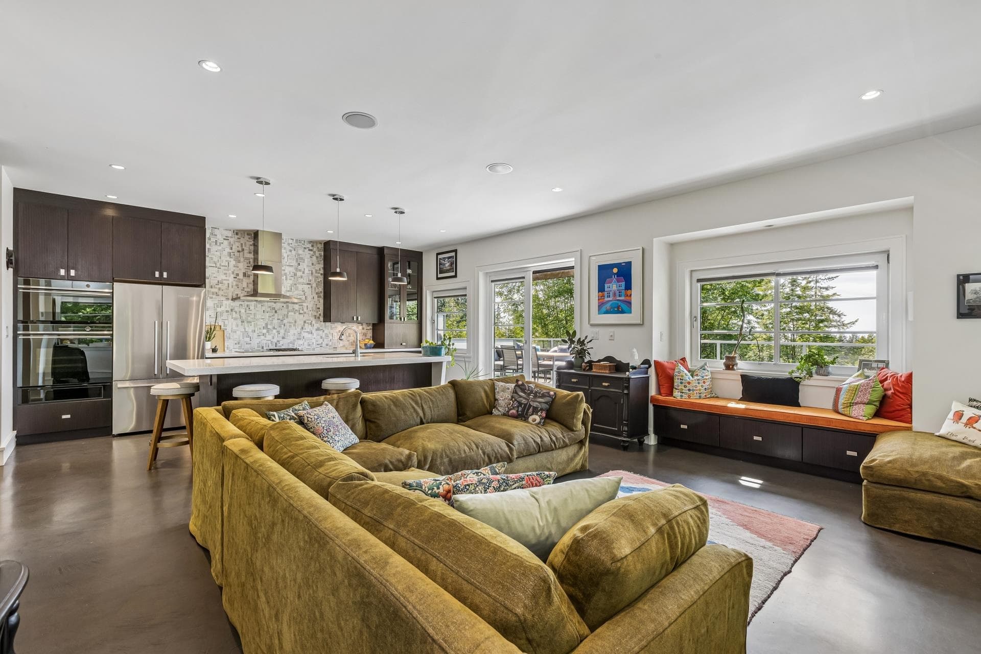 4041 Prospect Road, North Vancouver, V7N 3L6 — photo 2