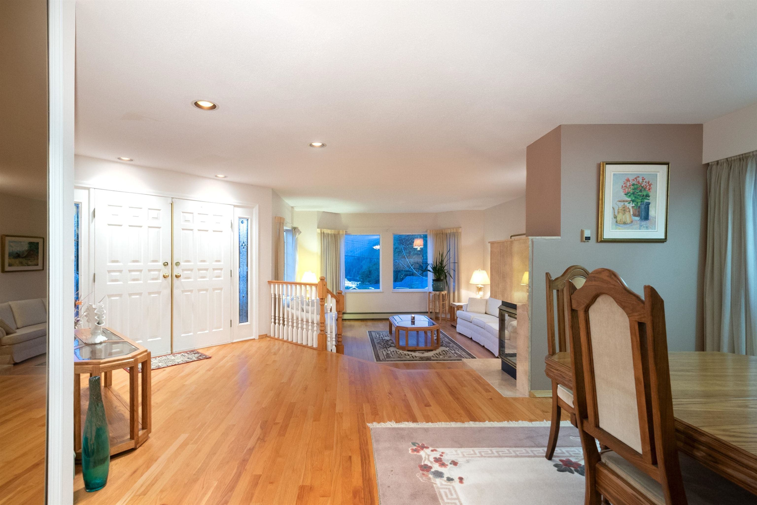 6440 Rosebery Avenue, West Vancouver, V7W 2C6 — photo 2