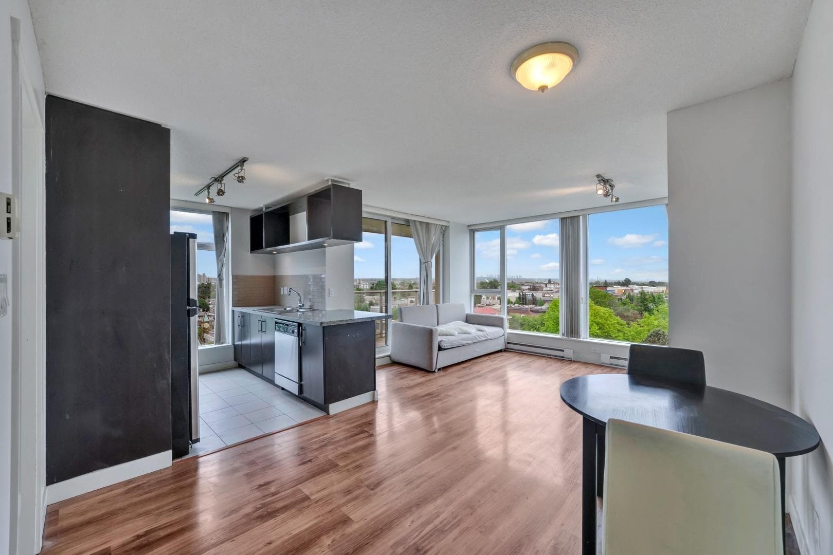 1103 - 5028 Kwantlen Street, Richmond, V6X 4K2 — photo 2
