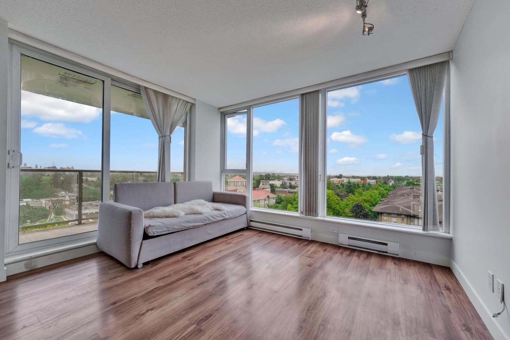 1103 - 5028 Kwantlen Street, Richmond, V6X 4K2 — photo 4