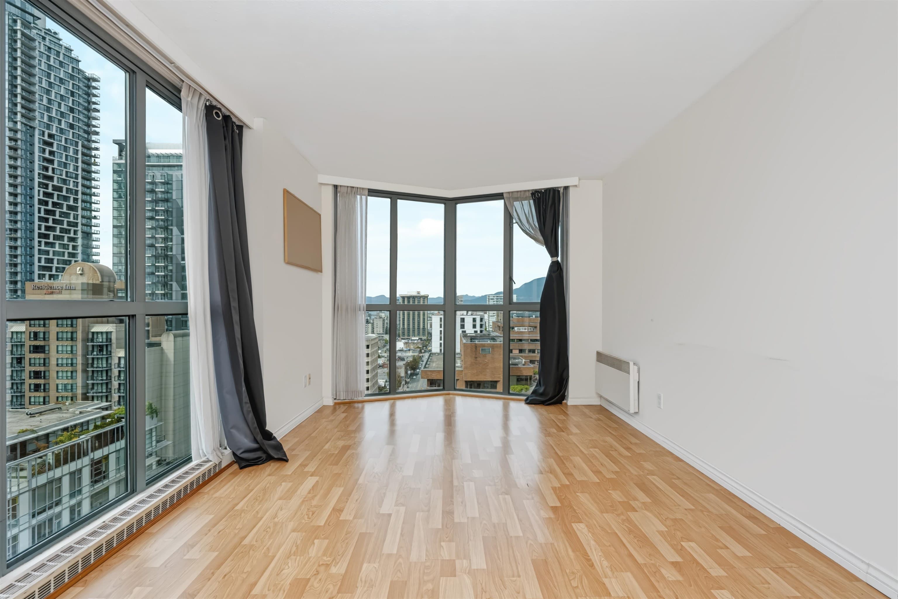 2401 - 1188 Howe Street, Vancouver, V6Z 2S8 — photo 3