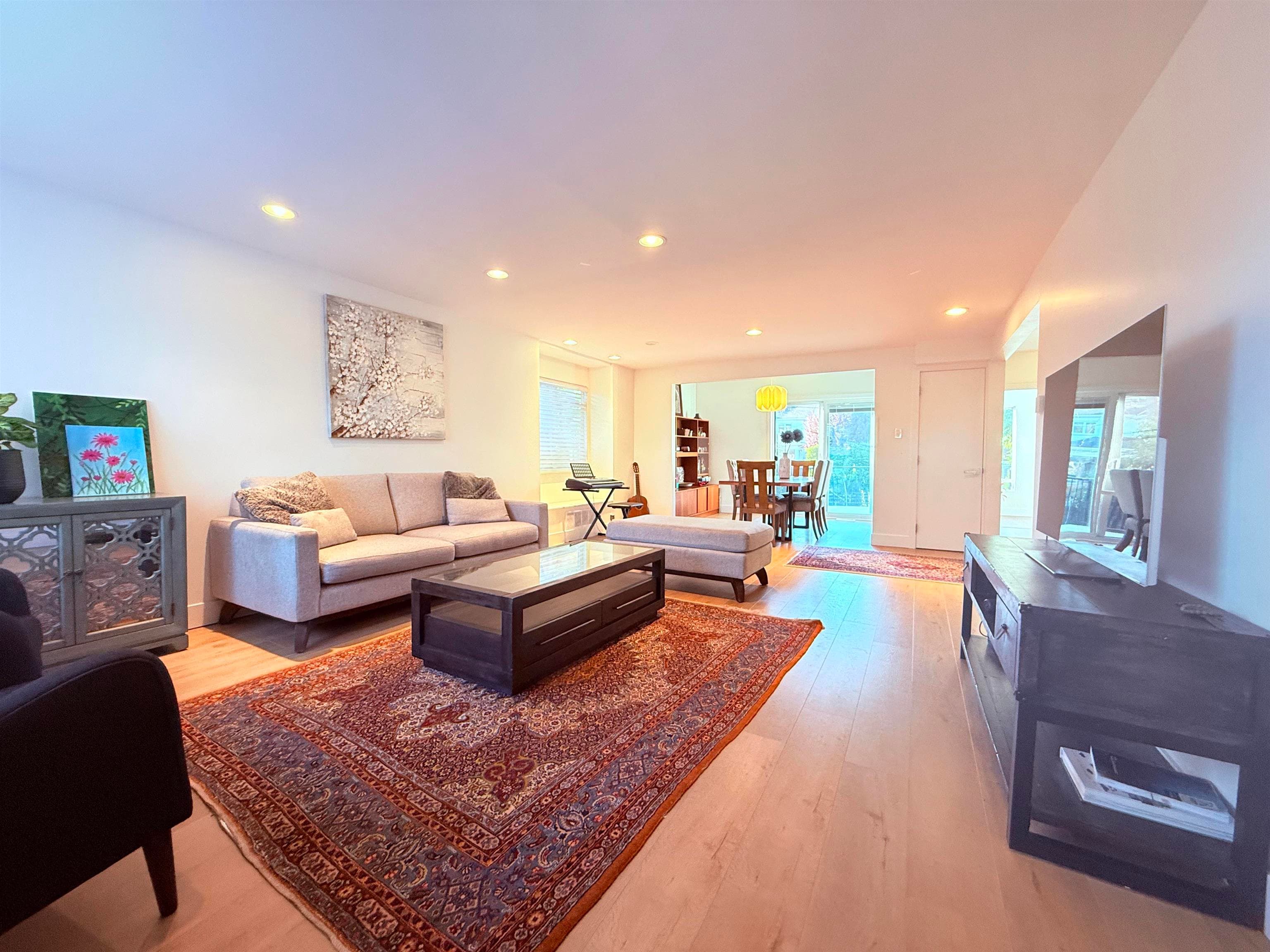 732 E 13th Street, North Vancouver