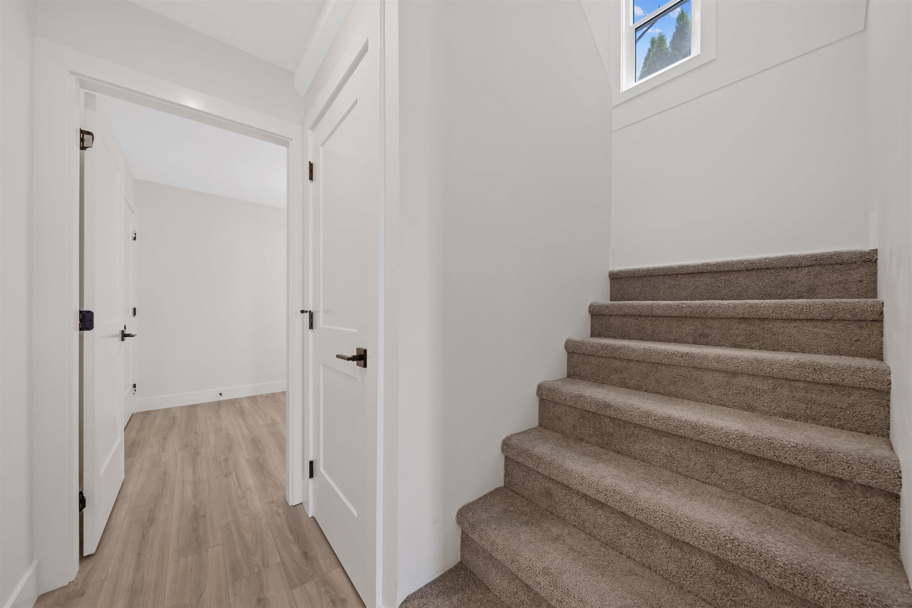 3 - 45741 Britton Avenue, Chilliwack, V2R 3T6 — photo 5