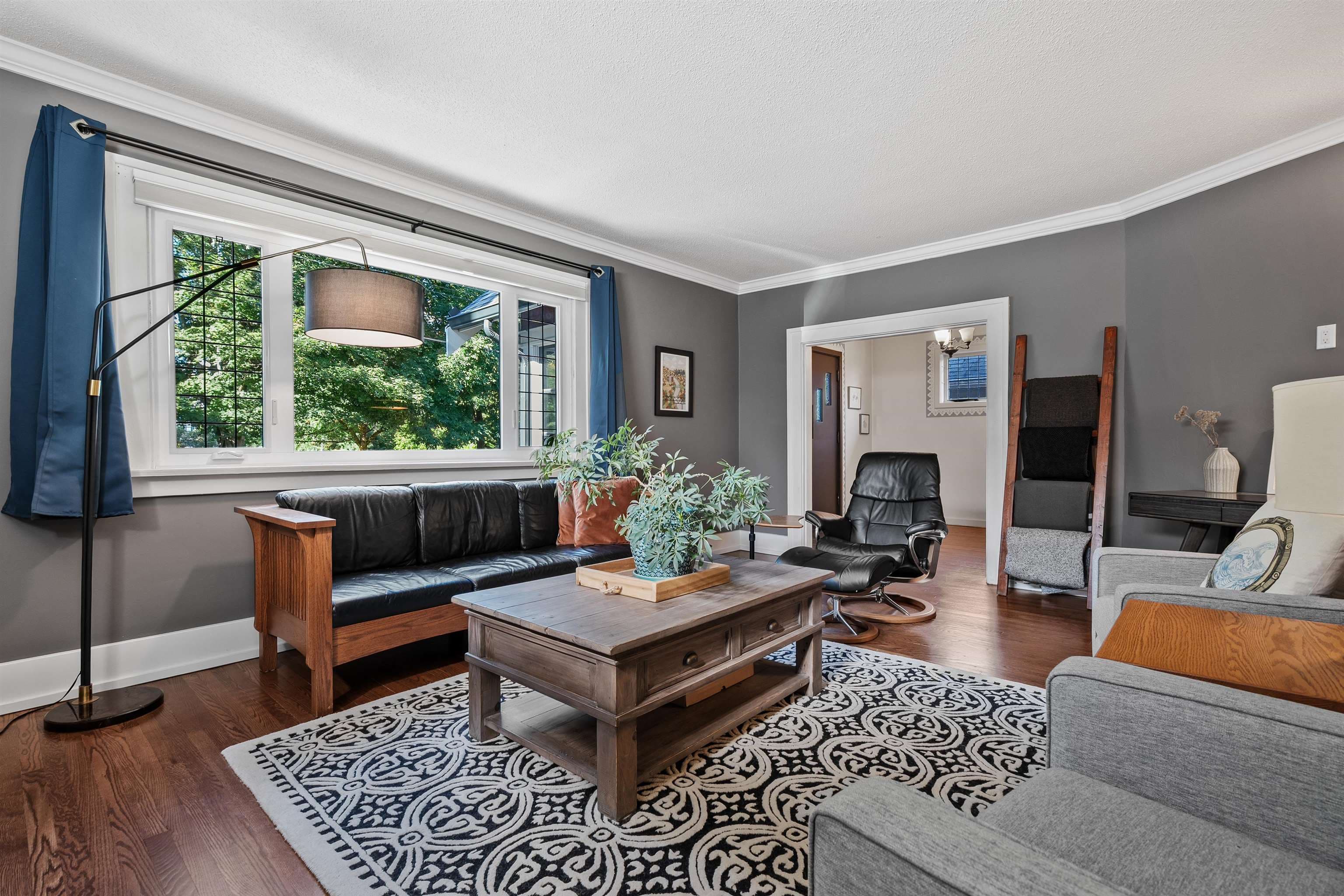 617 Fifth Street, New Westminster, V3L 2Y1 — photo 3