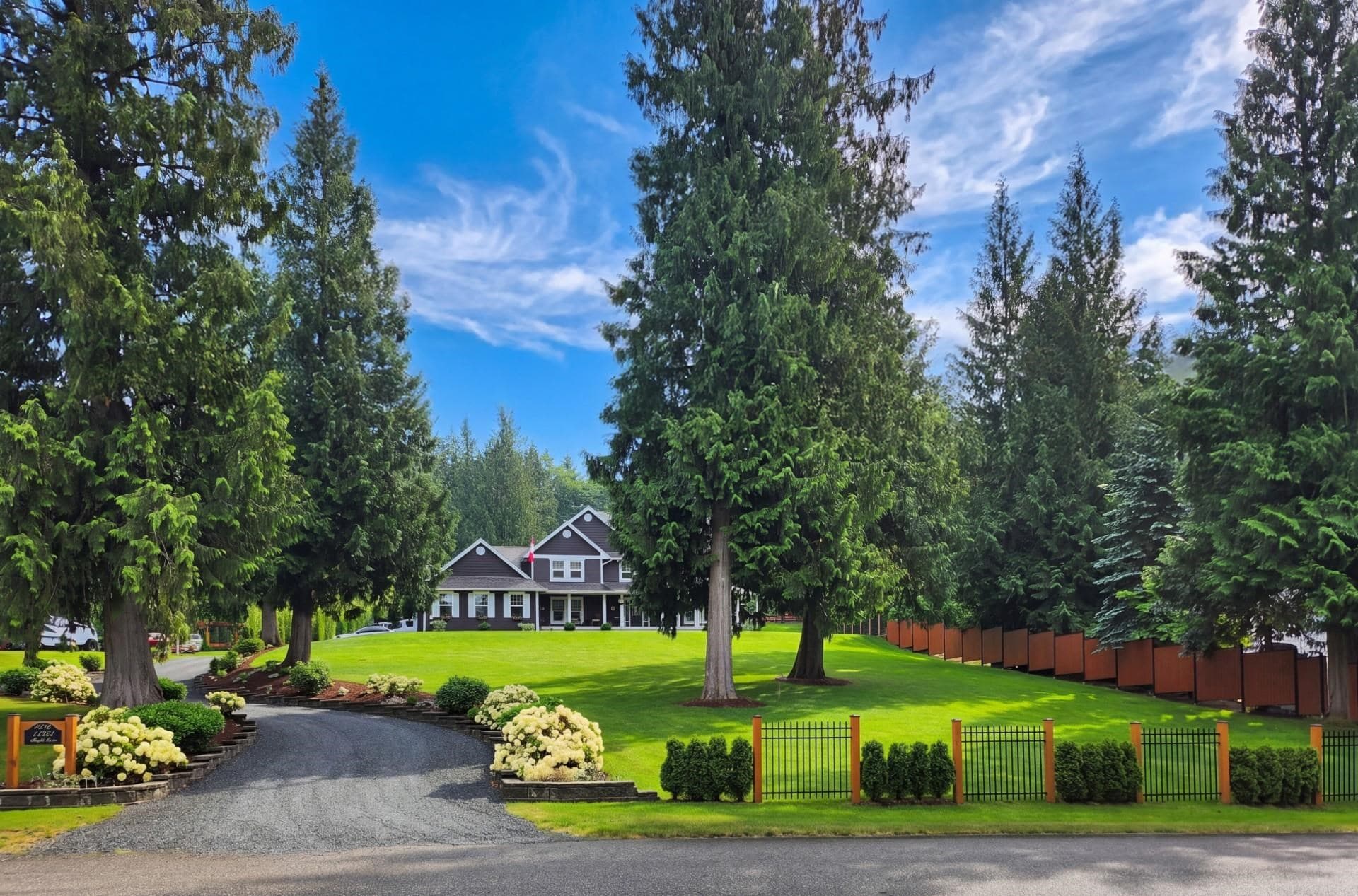 41932 Maple Lane, Yarrow, V2R 5G9 — photo 1