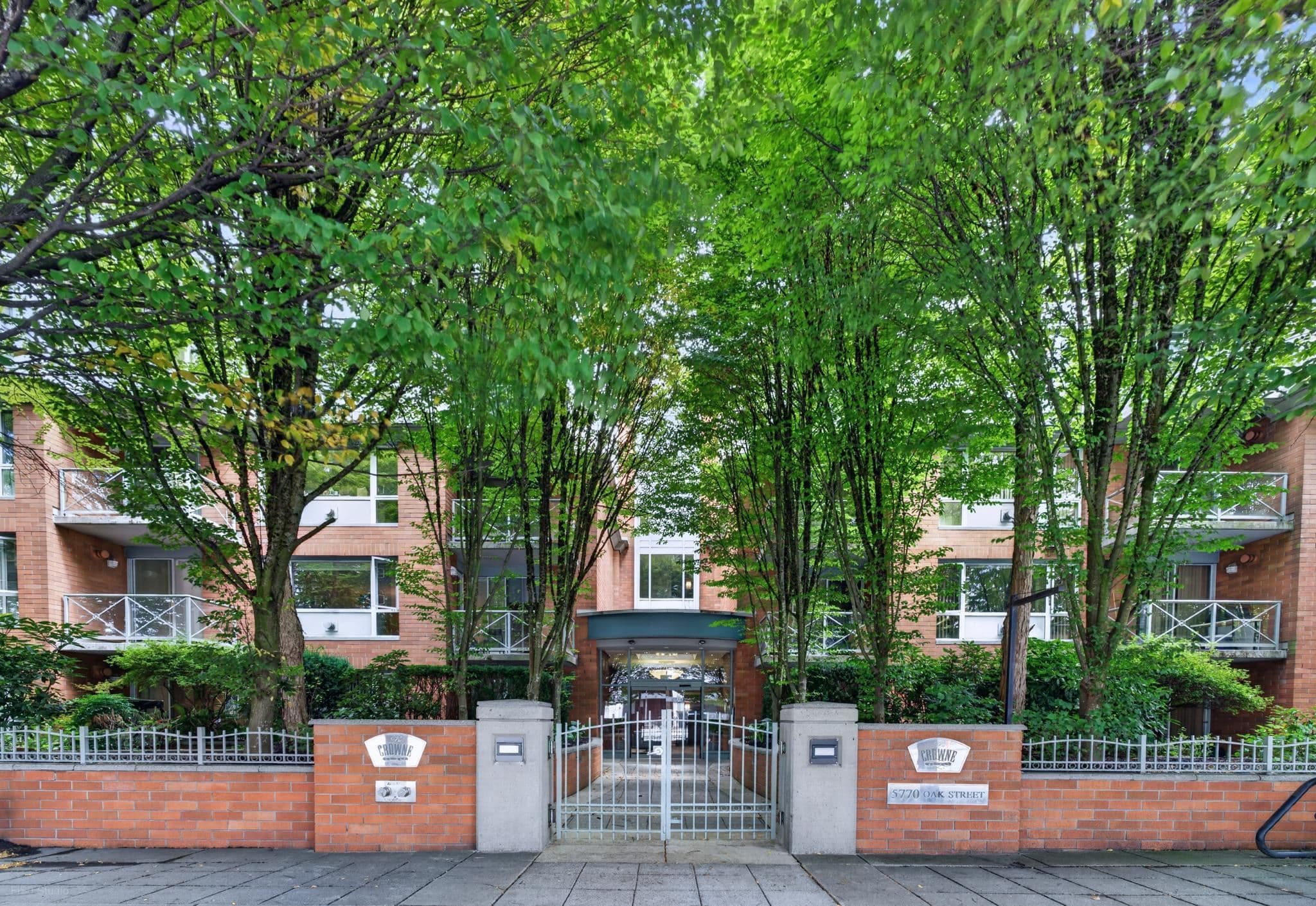 213 - 5770 Oak Street, Vancouver, V6M 4M5 — photo 1