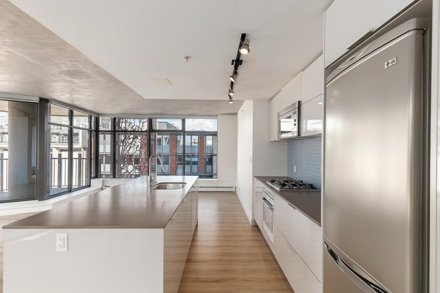 810 - 128 W Cordova Street, Vancouver, V6B 0E6 — photo 5