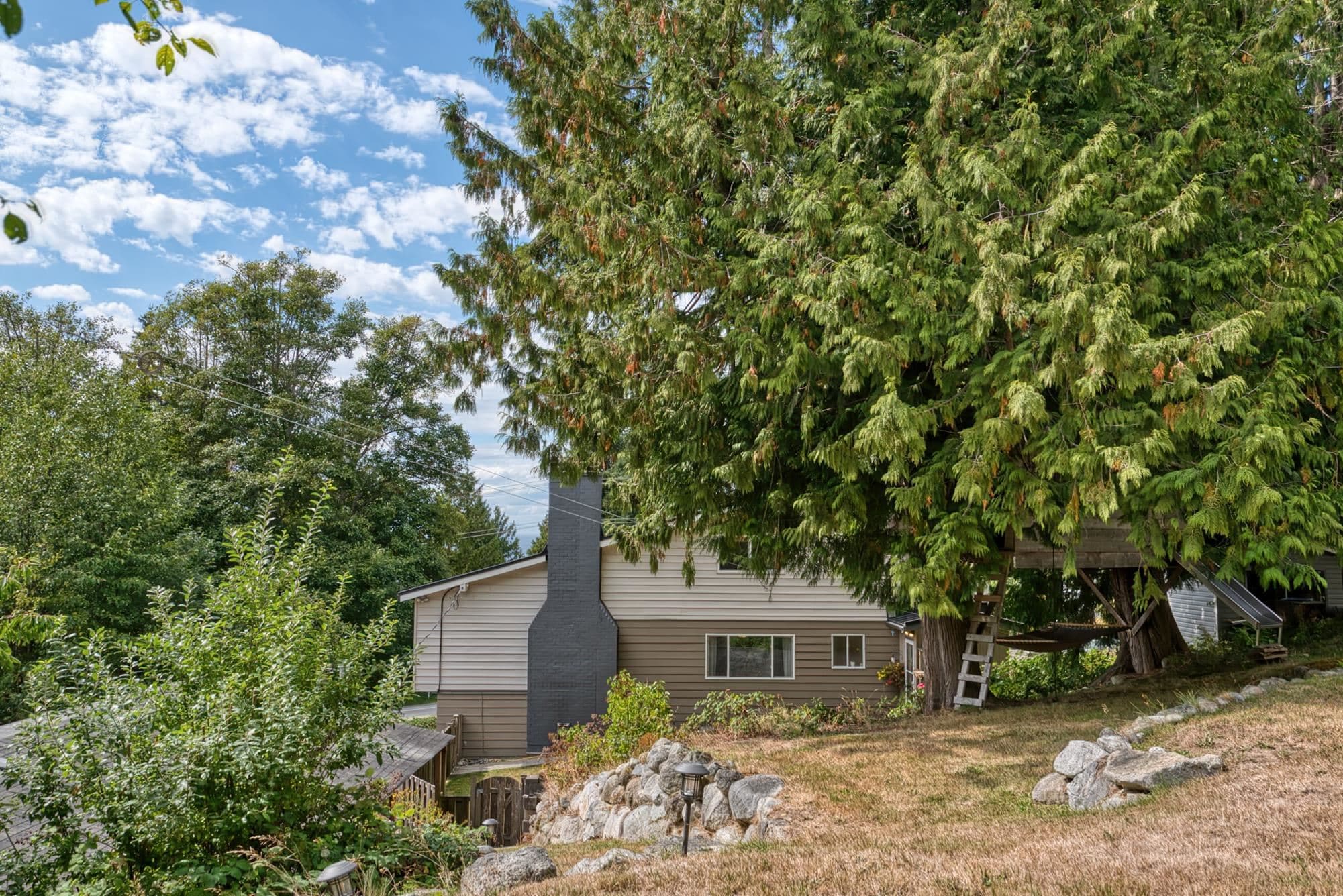 4898 Sunshine Coast Highway, Sechelt, V7Z 0B7 — photo 4