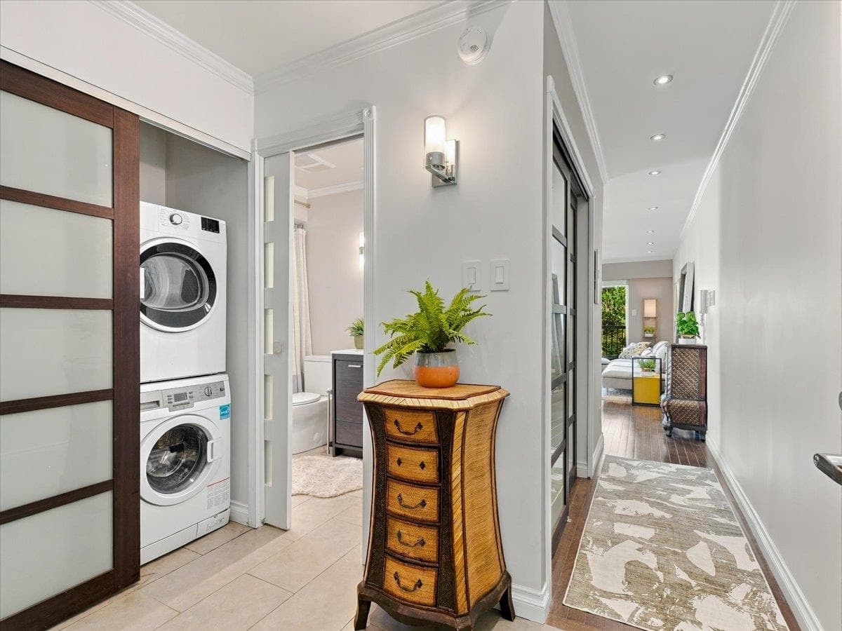 6 - 137 E 5th Street, North Vancouver, V7L 1L3 — photo 3