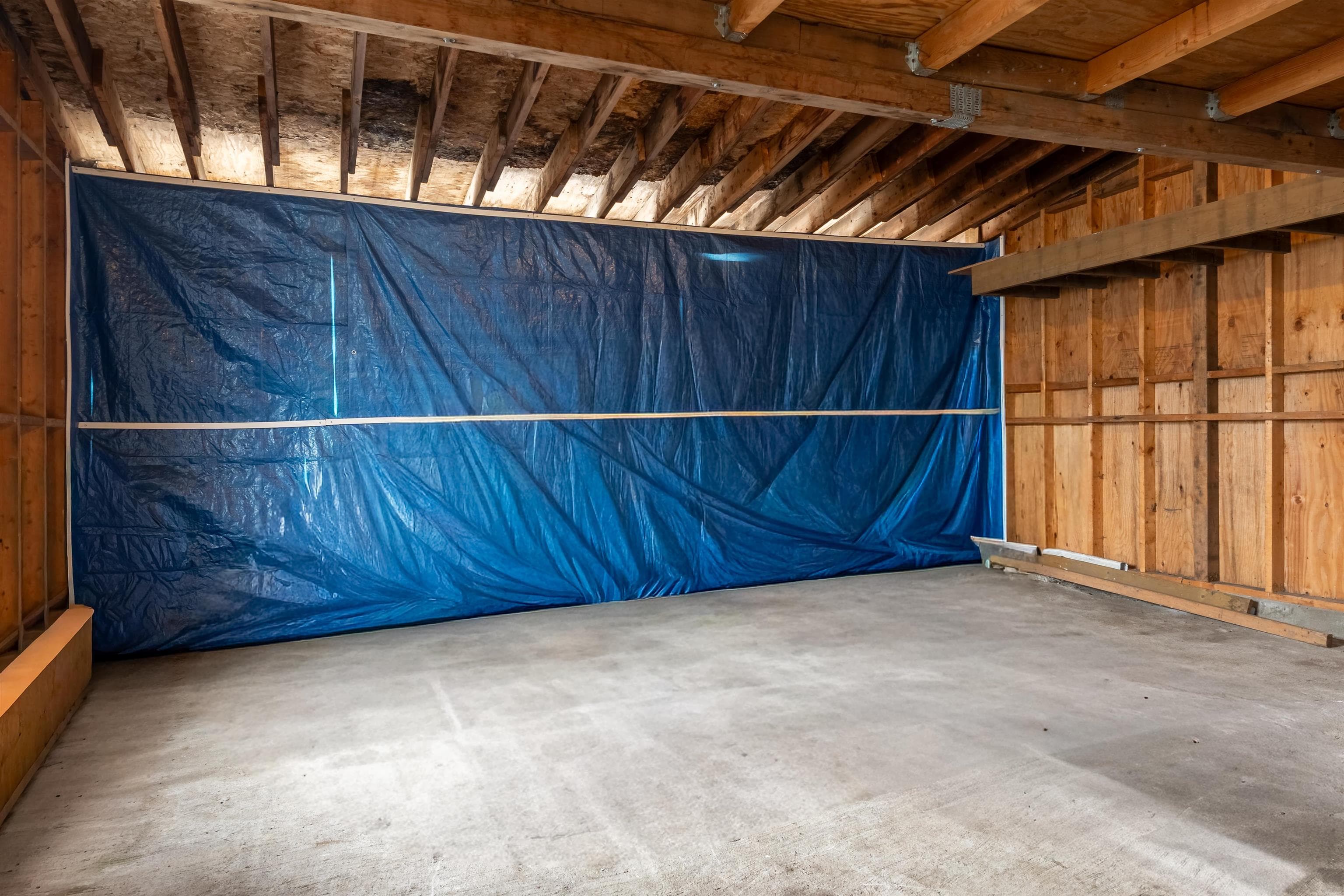 3681 Adanac Street, Vancouver, V5K 2P7 — photo 2