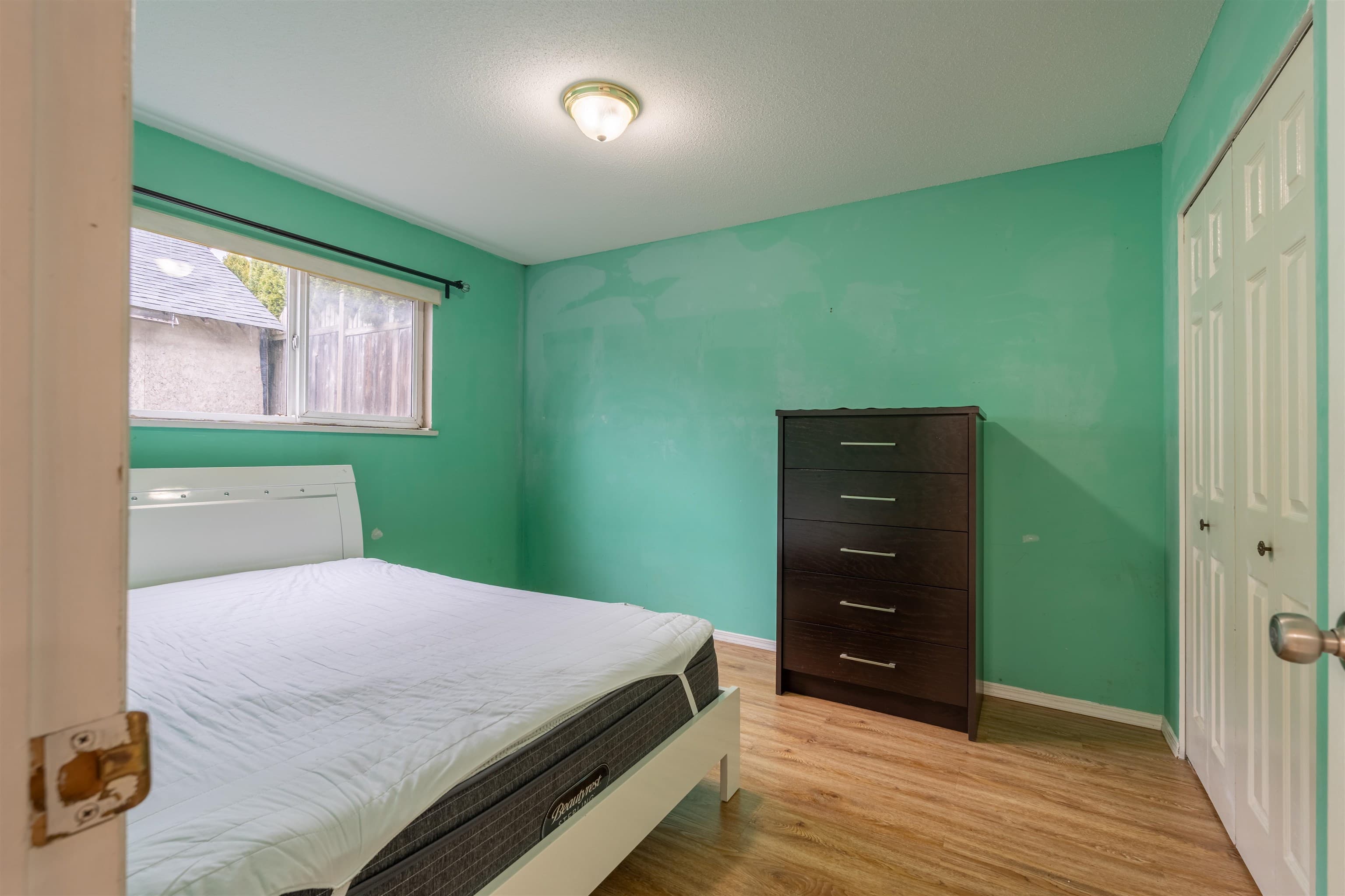 3681 Adanac Street, Vancouver, V5K 2P7 — photo 3