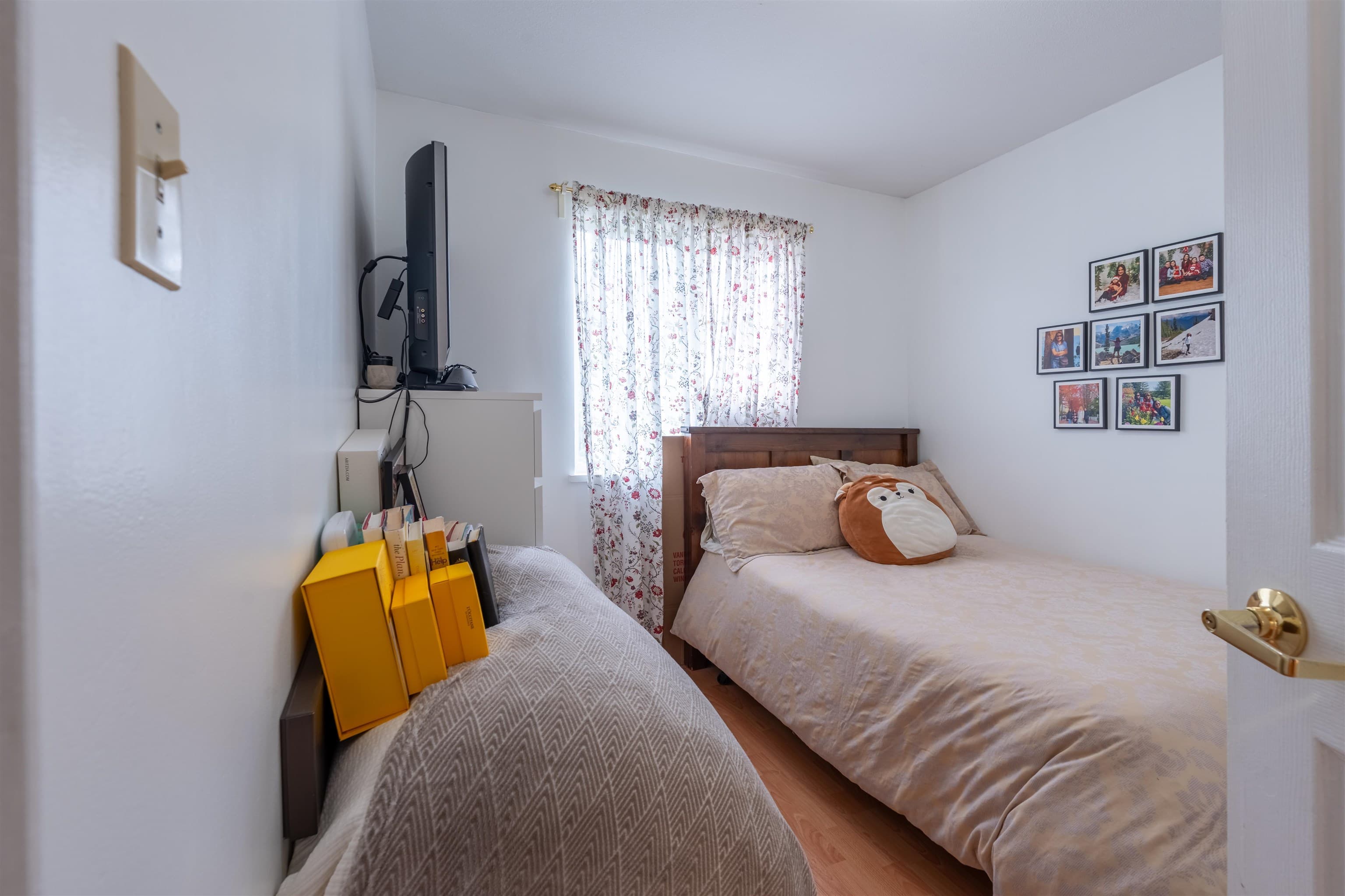 3681 Adanac Street, Vancouver, V5K 2P7 — photo 4