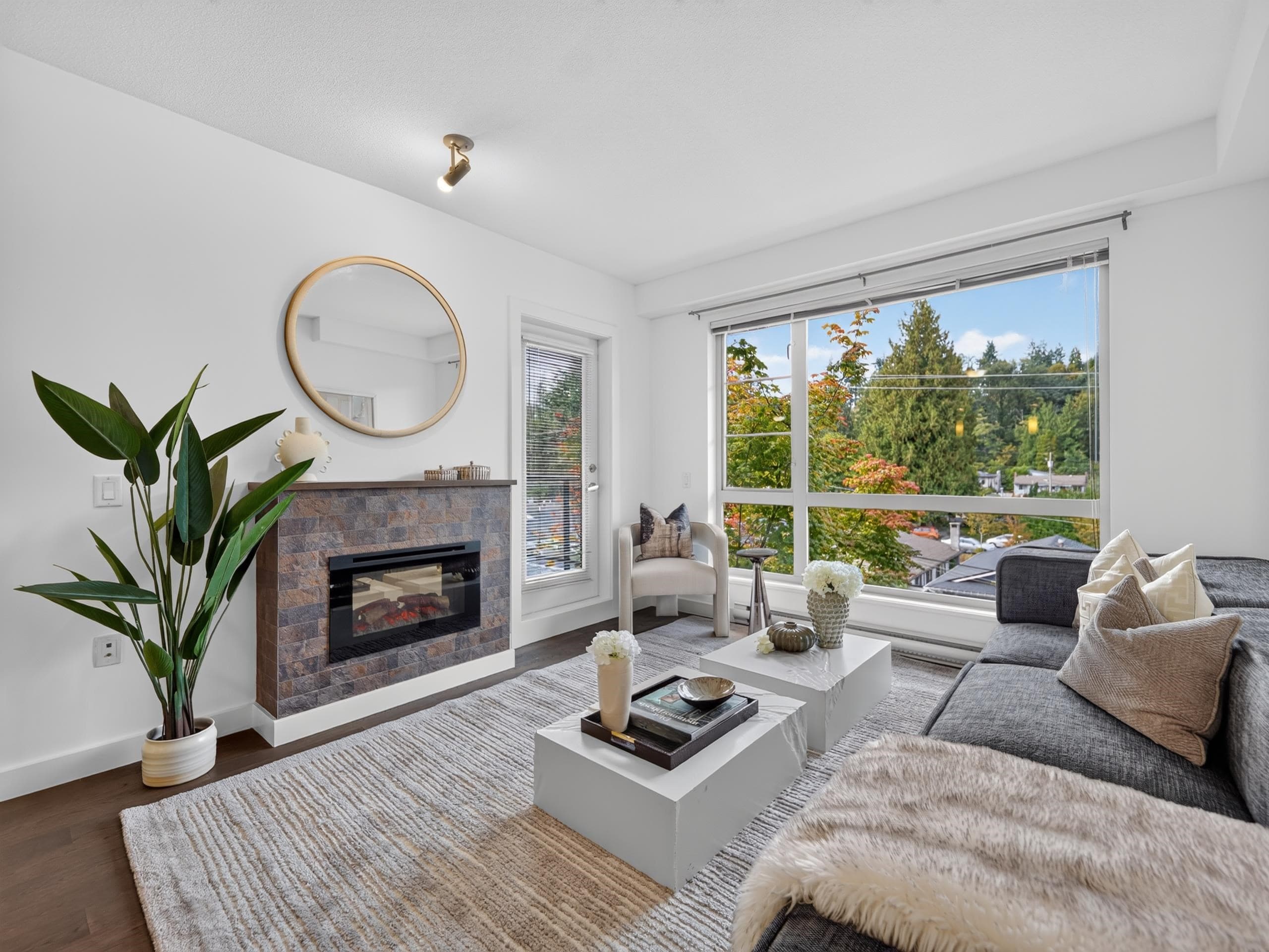 316 - 1330 Marine Drive, North Vancouver