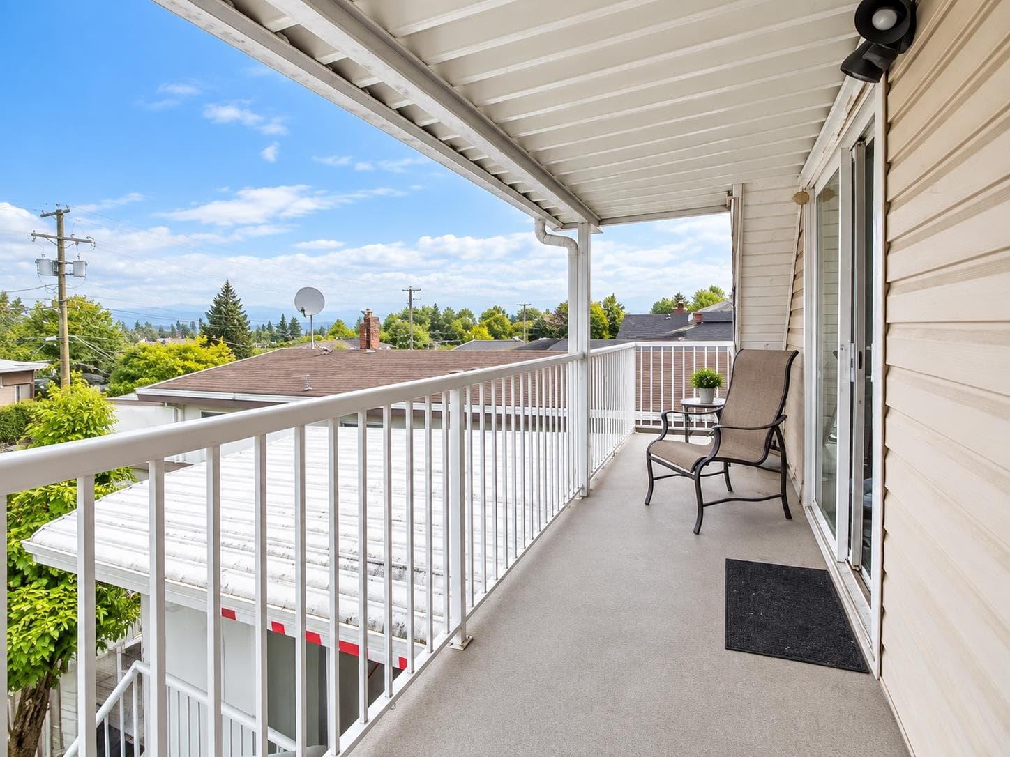 Top - 4265 Slocan Street, Vancouver