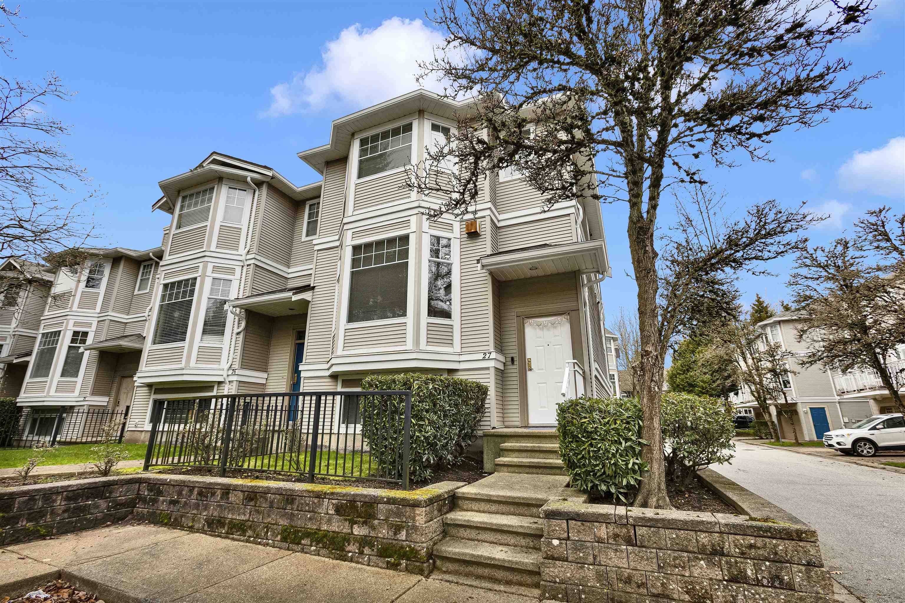 27 - 6518 121 Street, Surrey