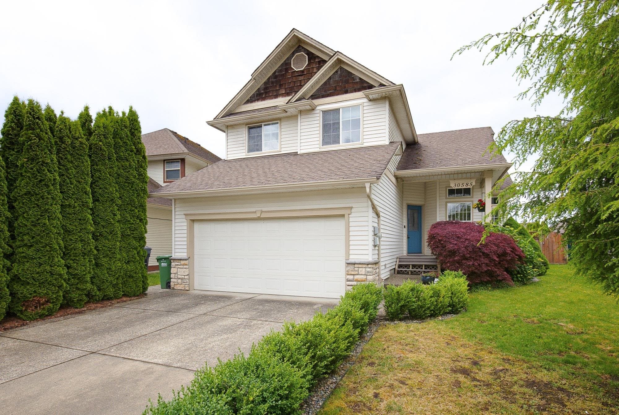 30585 Crestview Avenue, Abbotsford, V2T 6V2 — photo 1