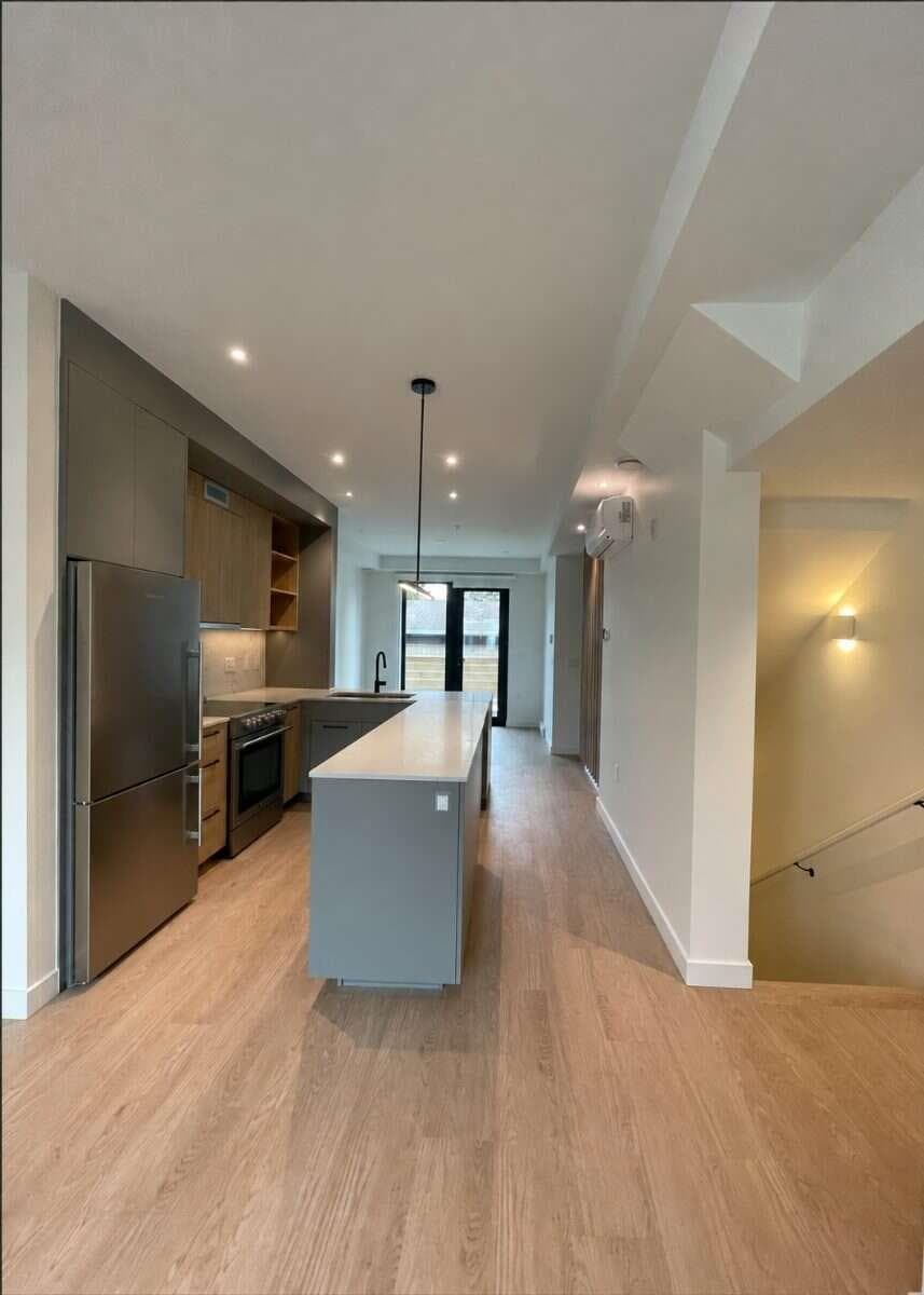 709 - 606 Foster Avenue, Coquitlam, V6J 0L5 — photo 5