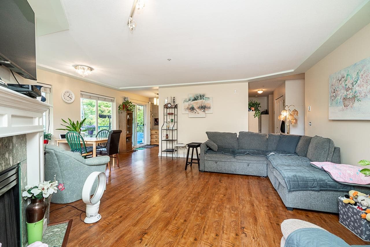 209 - 20443 53 Avenue, Langley, V3A 7A6 — photo 4
