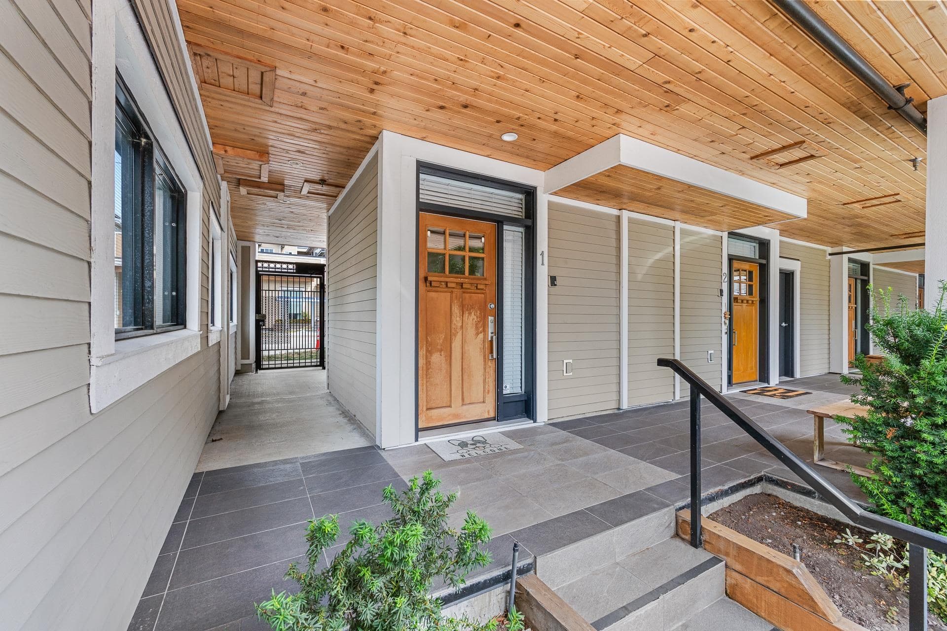 3993 Chatham Street, Richmond, V7E 2Z6 — photo 2