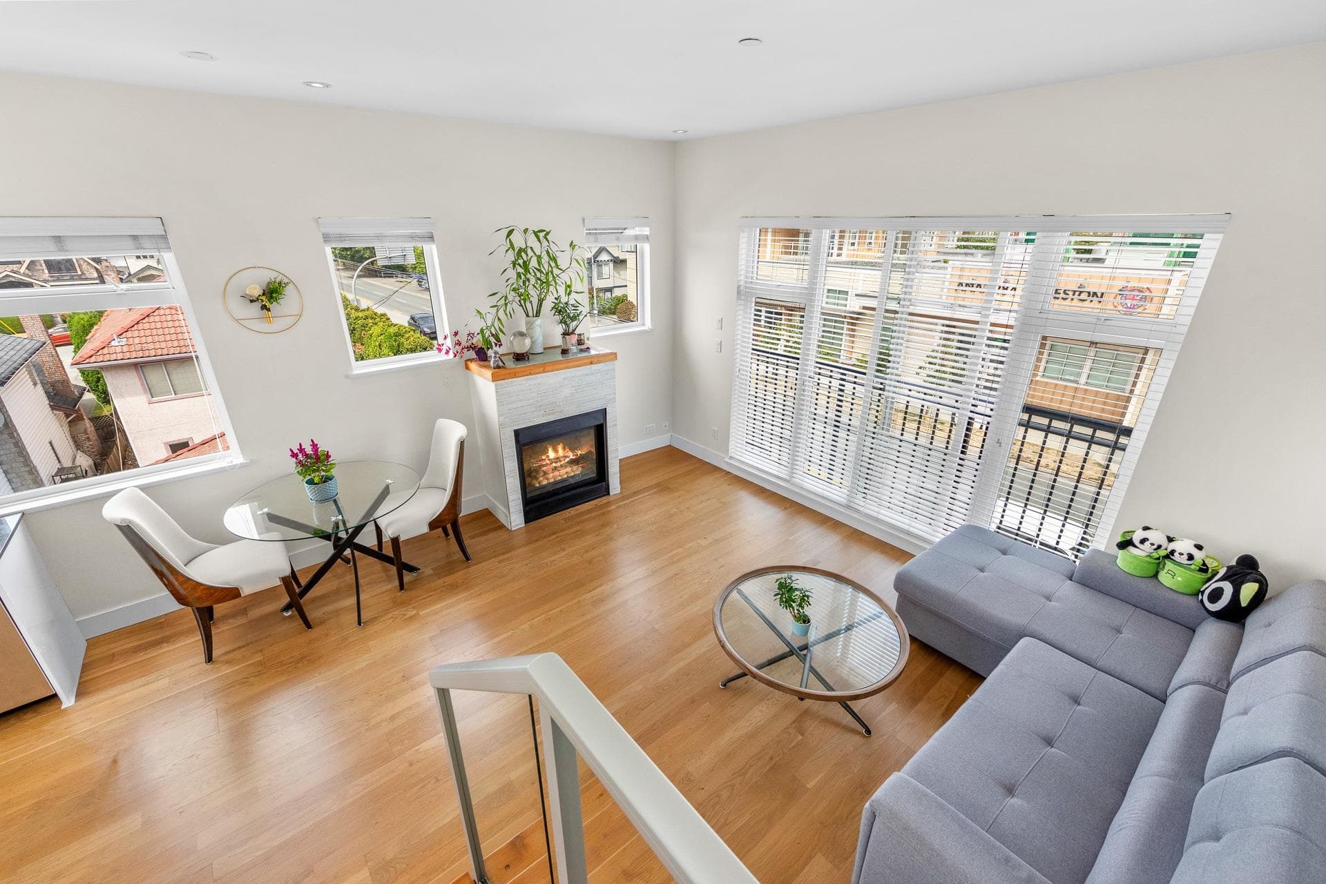 3993 Chatham Street, Richmond, V7E 2Z6 — photo 4
