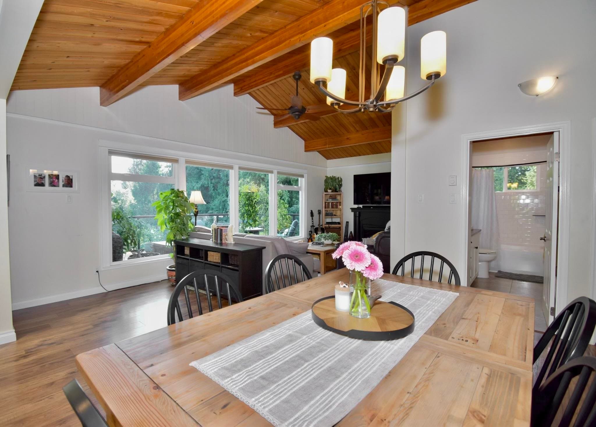 2703 Robinson Road, Roberts Creek, V0N 2W4 — photo 5