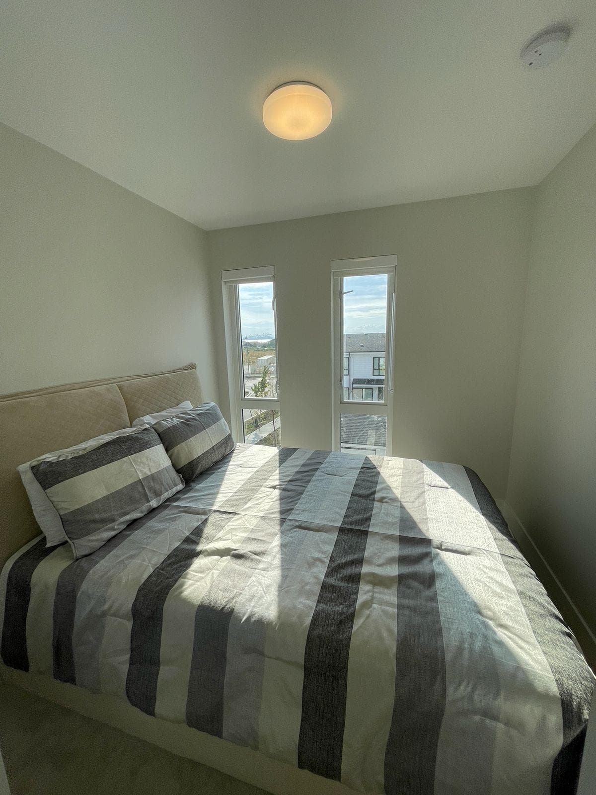 2 - 4745 Spruce Way, Delta, V4M 0E8 — photo 2