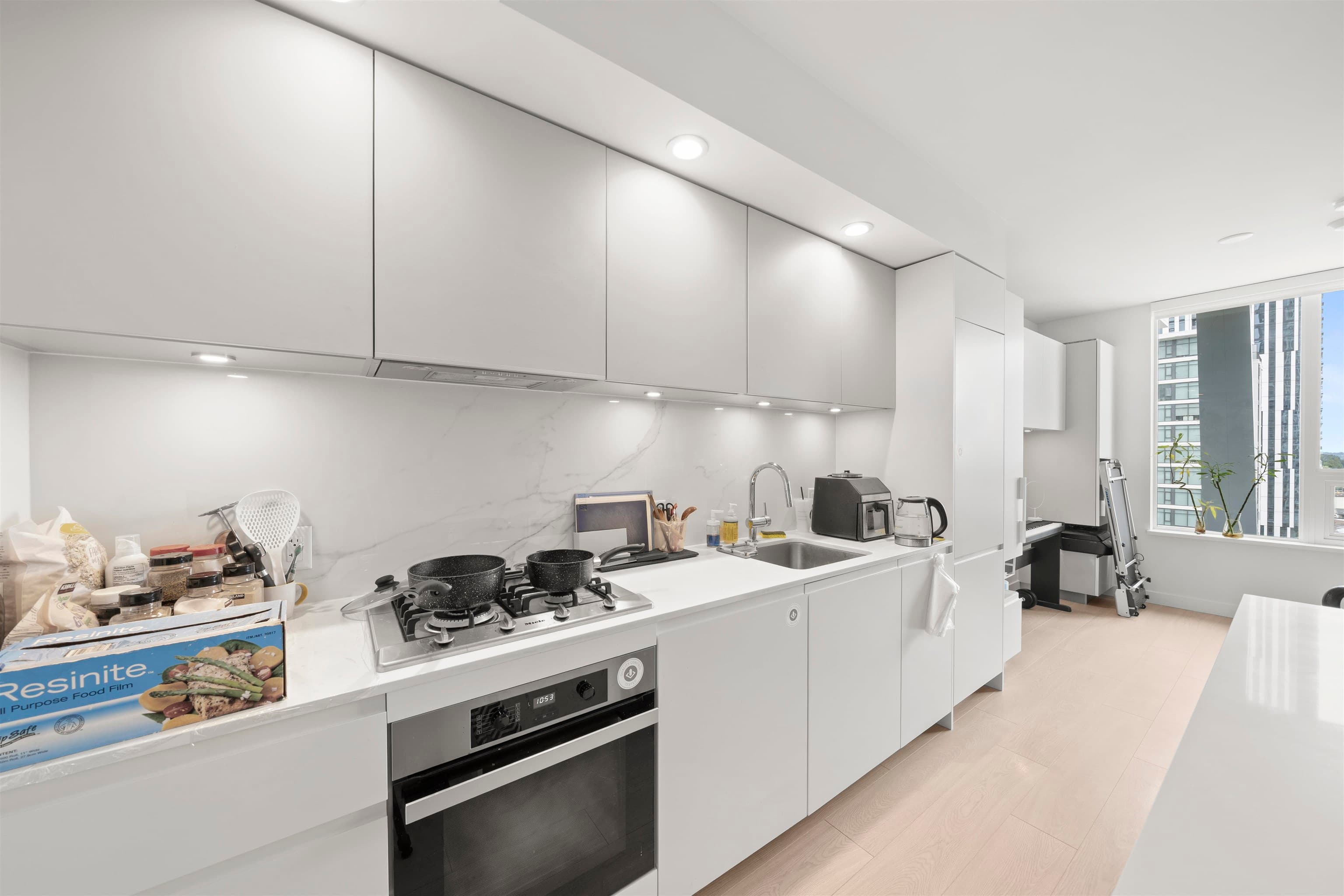 903 - 6537 Telford Avenue, Burnaby, V5H 0K9 — photo 4