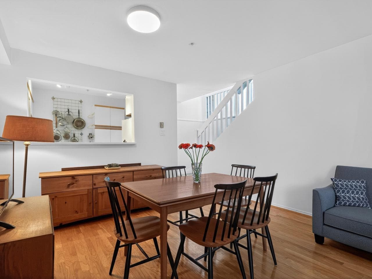 2175 W 3rd Avenue, Vancouver, V6K 1L2 — photo 2
