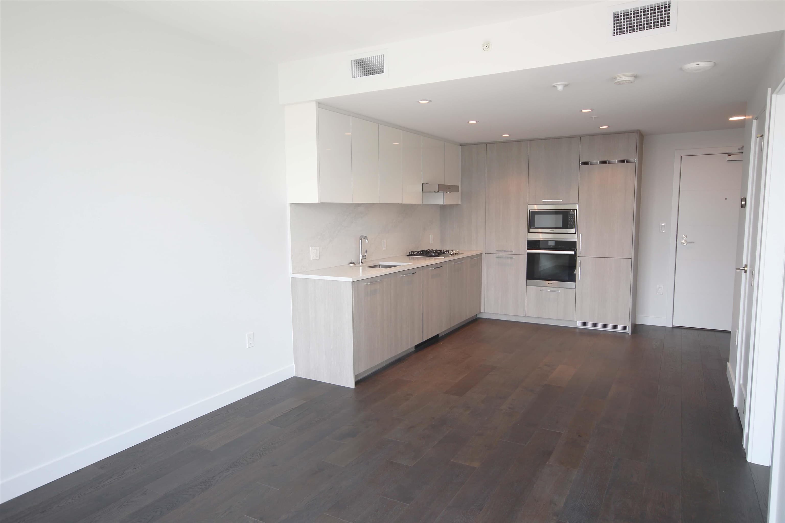 807C - 8199 Capstan Way, Richmond, V6X 0V1 — photo 2