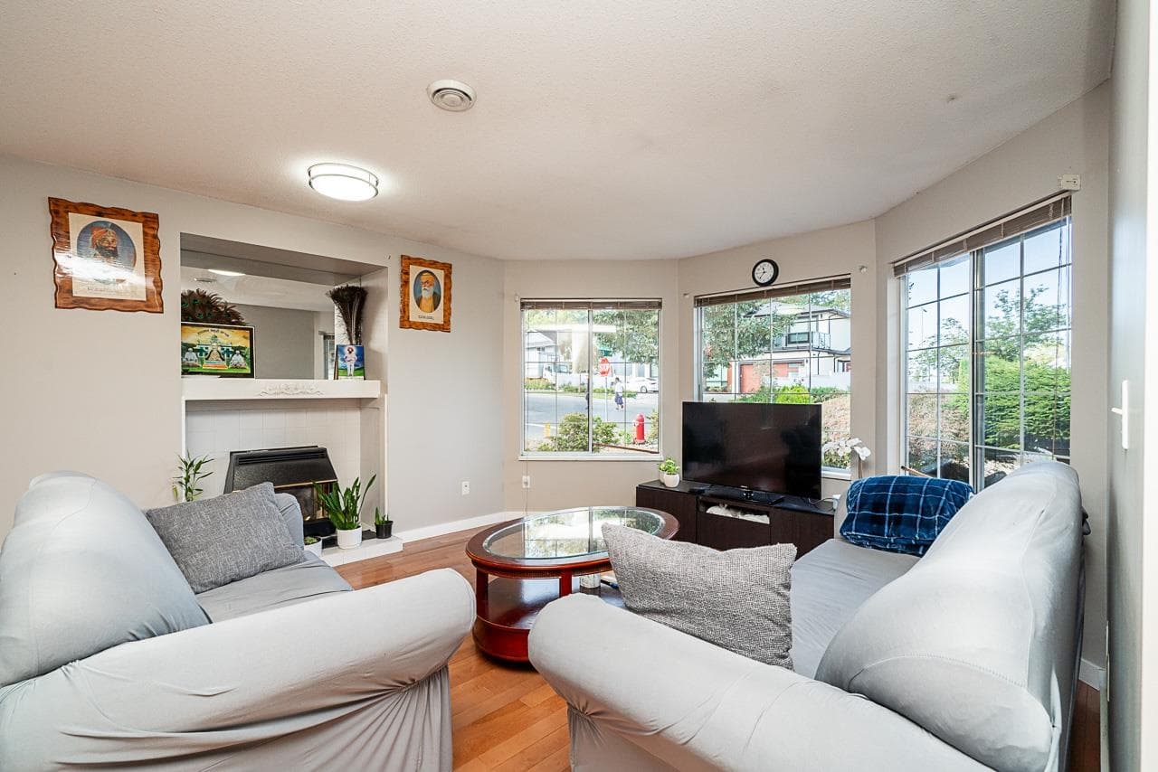 6310 171 Street, Surrey, V3S 7K4 — photo 5
