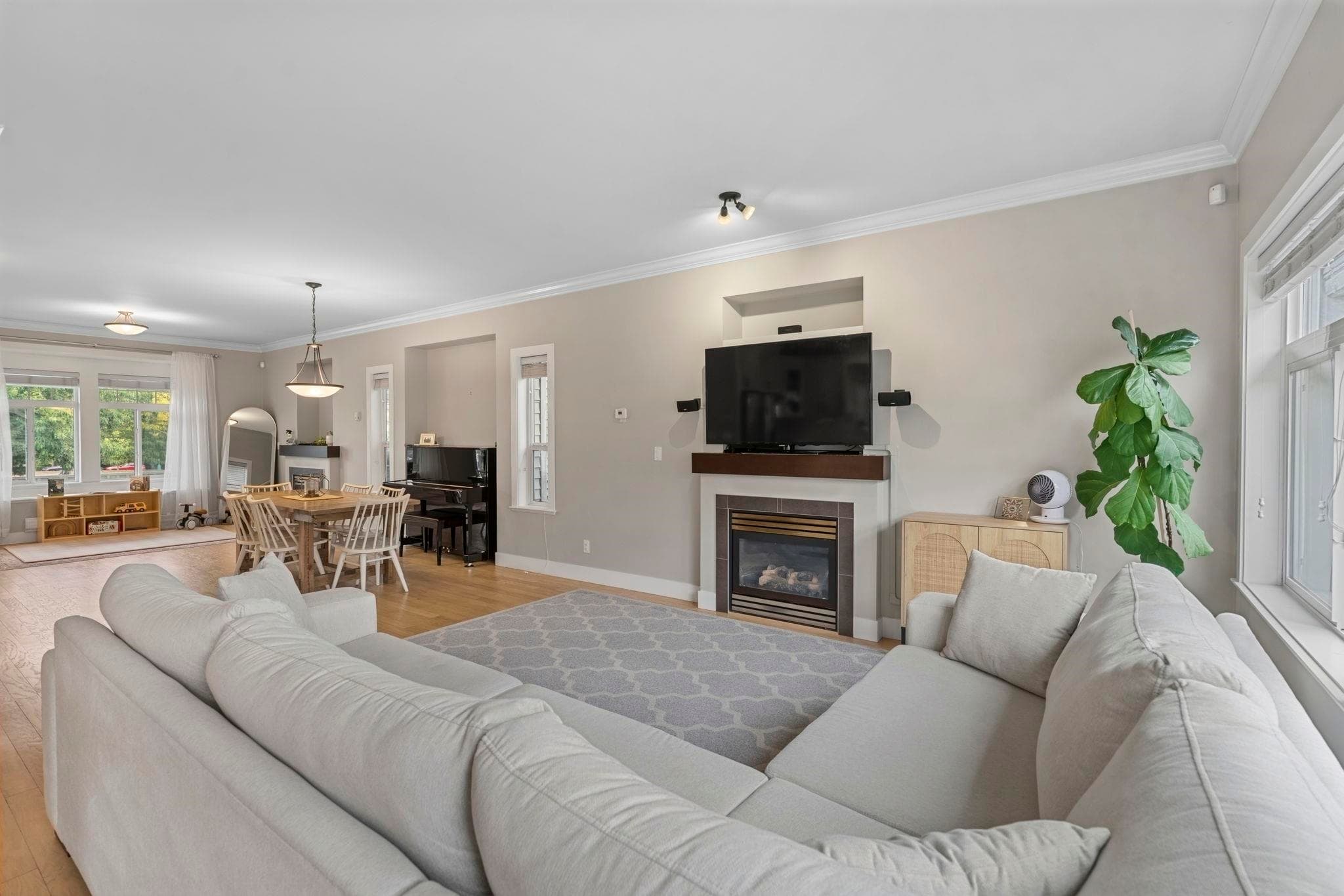 6679 193 Street, Surrey, V4N 0C1 — photo 3
