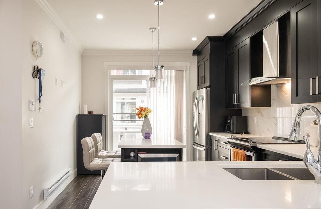 122 - 13898 64 Avenue, Surrey, V3W 1L6 — photo 3