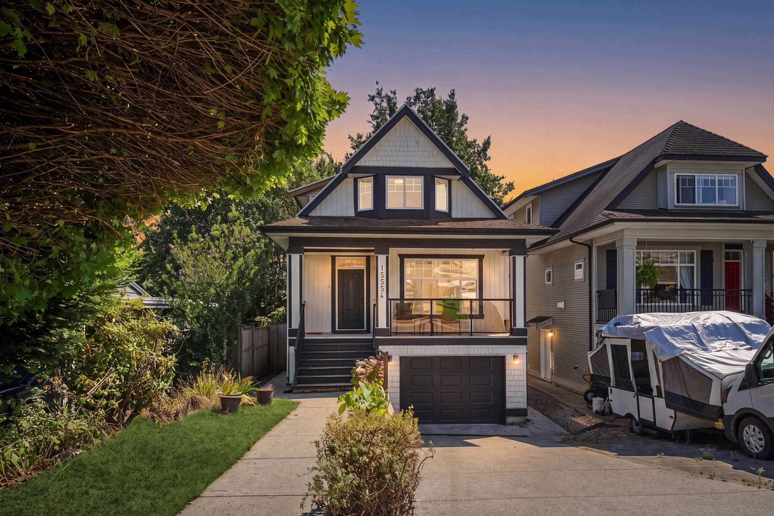 15554 Russell Avenue, White Rock
