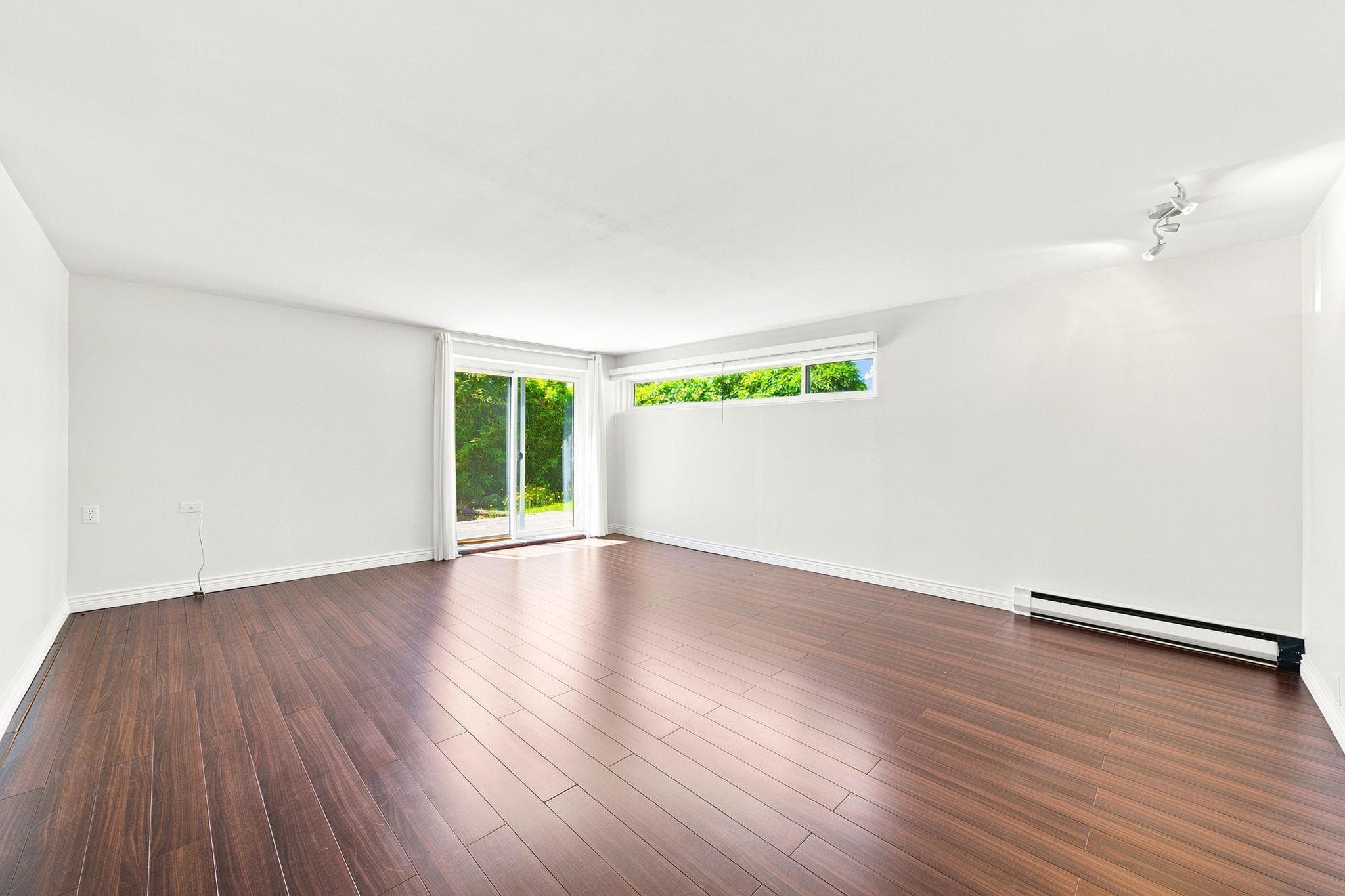 338 St. Georges Avenue, North Vancouver, V7L 3G9 — photo 3