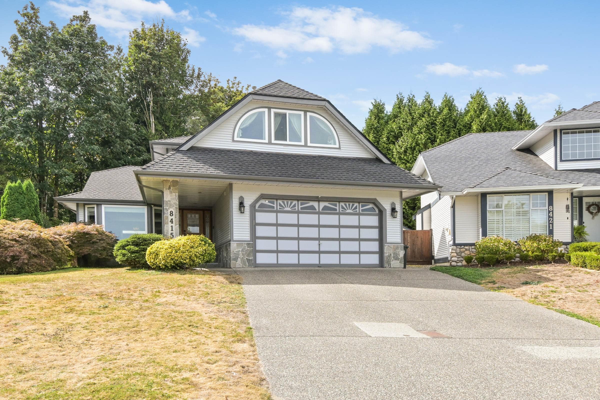 8415 214 Street, Langley, V1M 2J2 — photo 2
