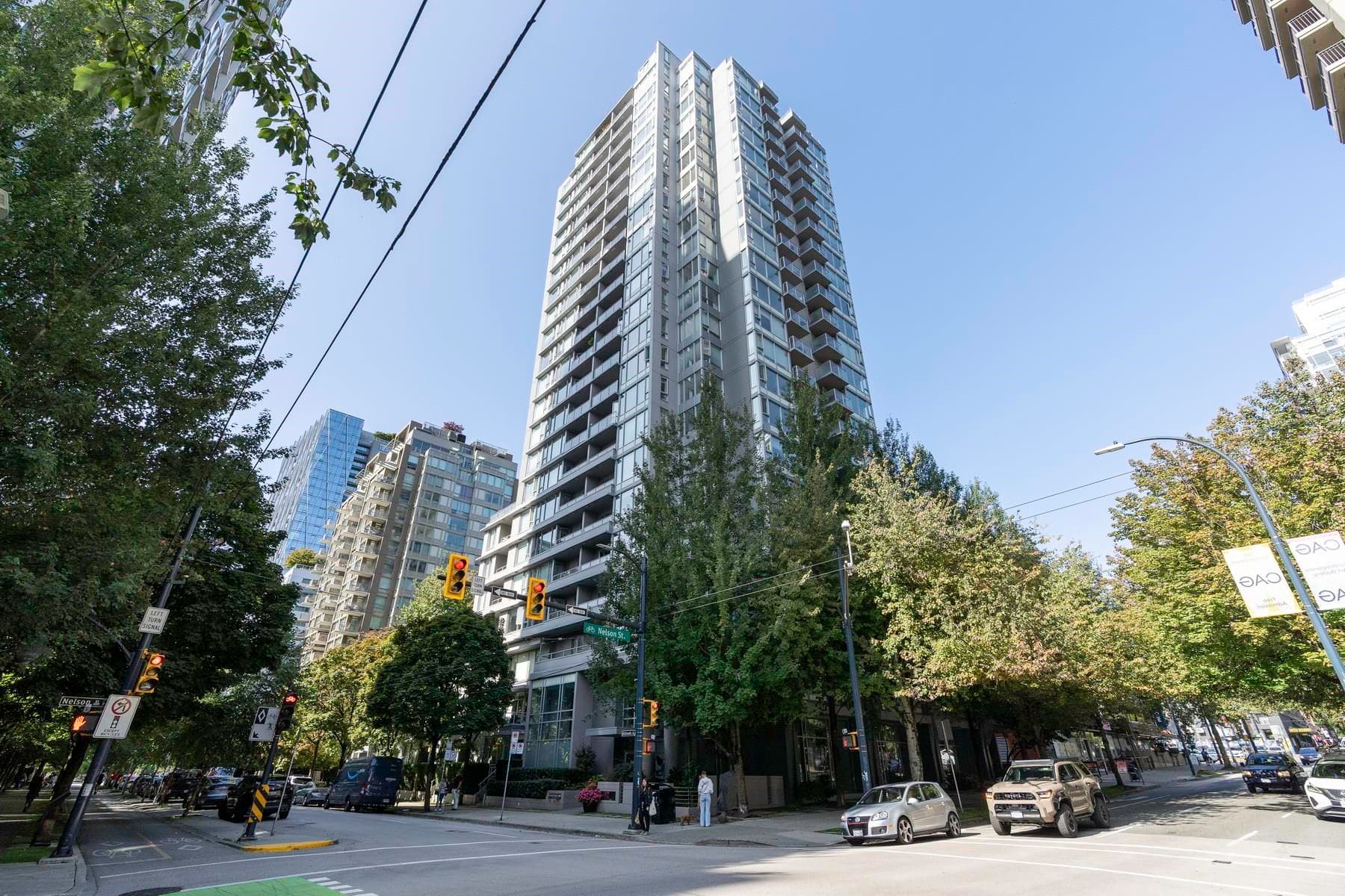 1702 - 1001 Richards Street, Vancouver