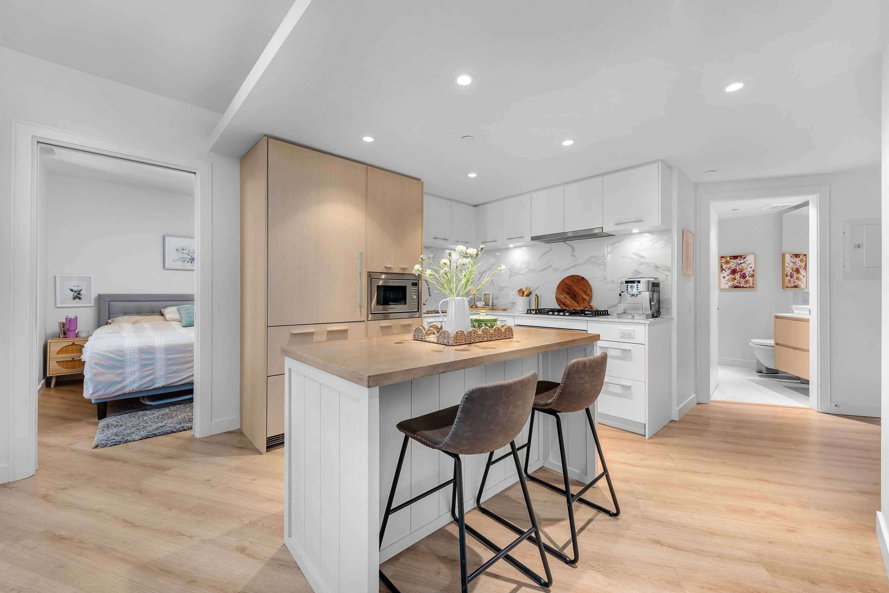 603 - 1500 Fern Street, North Vancouver, V7J 0E6 — photo 3