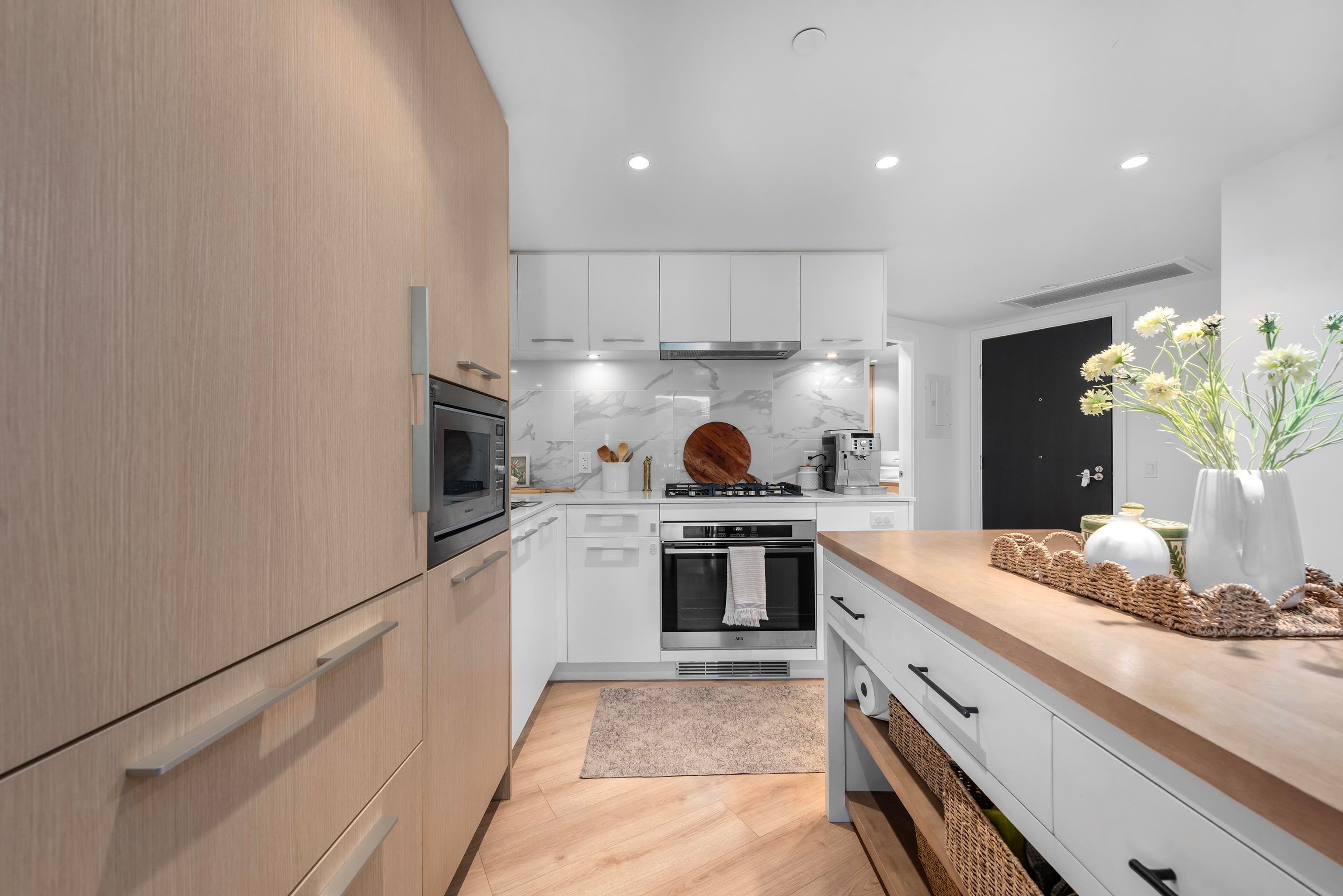 603 - 1500 Fern Street, North Vancouver, V7J 0E6 — photo 5