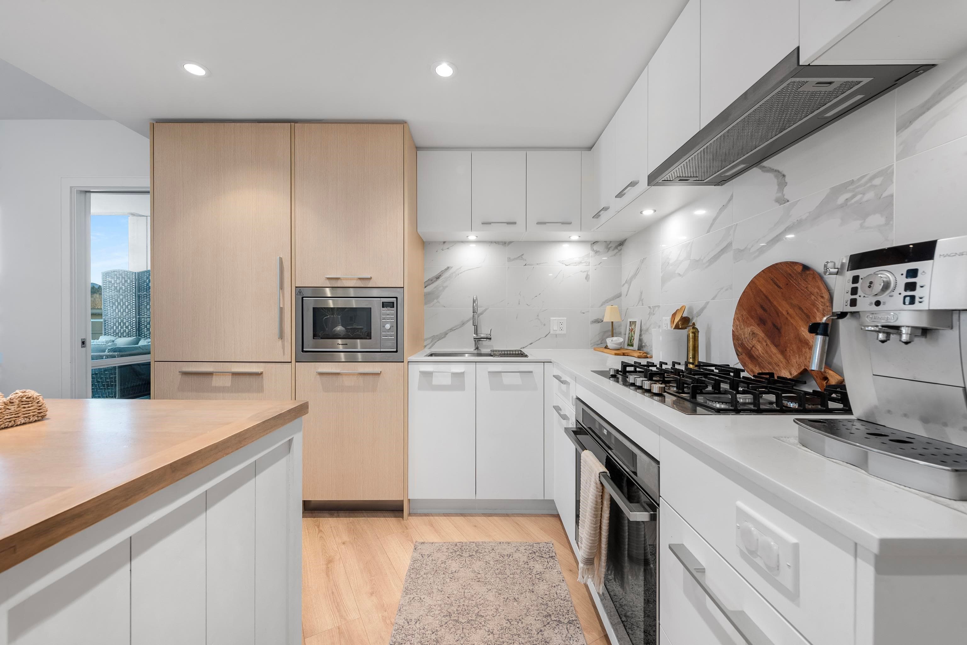 603 - 1500 Fern Street, North Vancouver, V7J 0E6 — photo 4