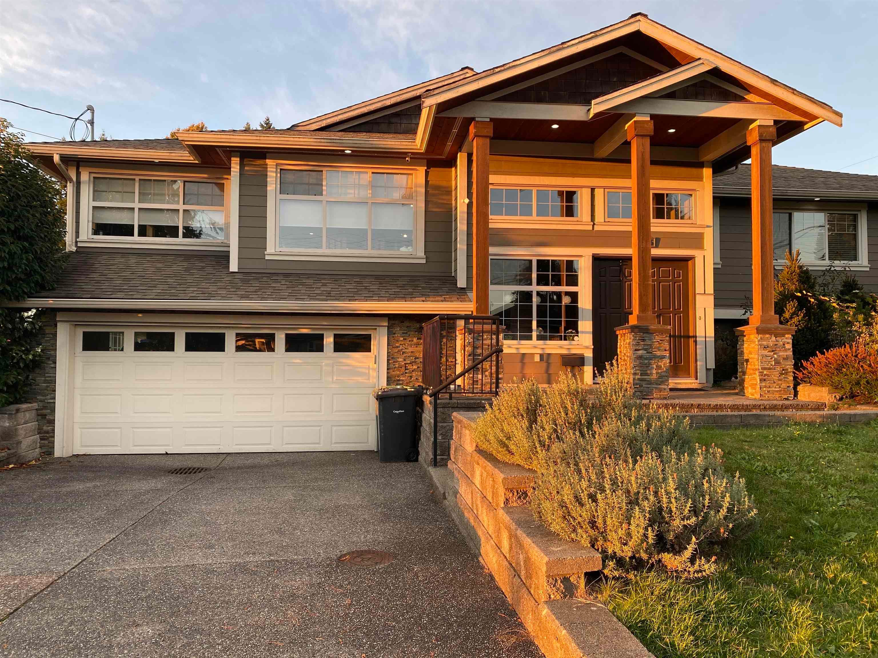 2245 Gale Avenue, Coquitlam