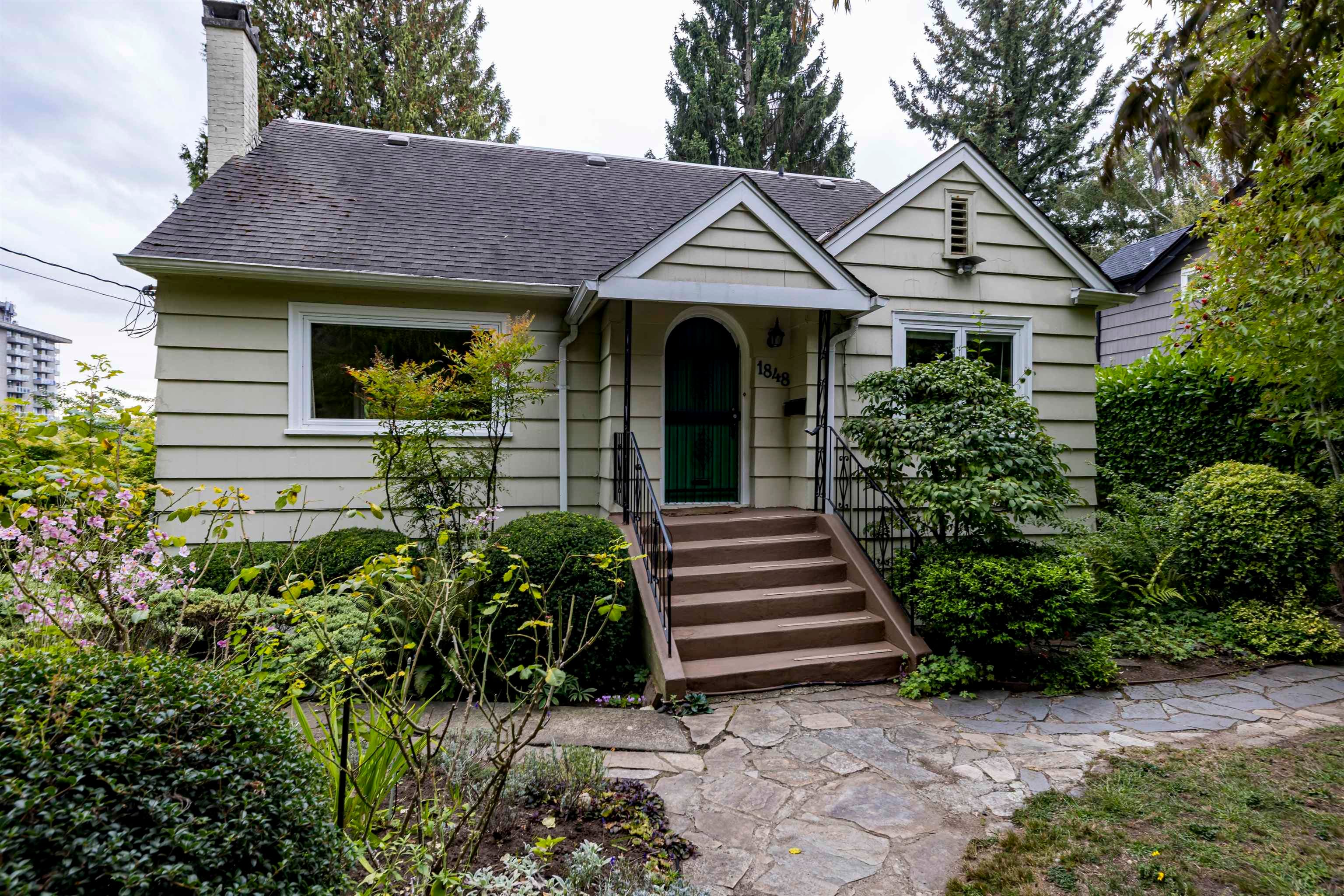 1848 Duchess Avenue, West Vancouver, V7V 1R1 — photo 1