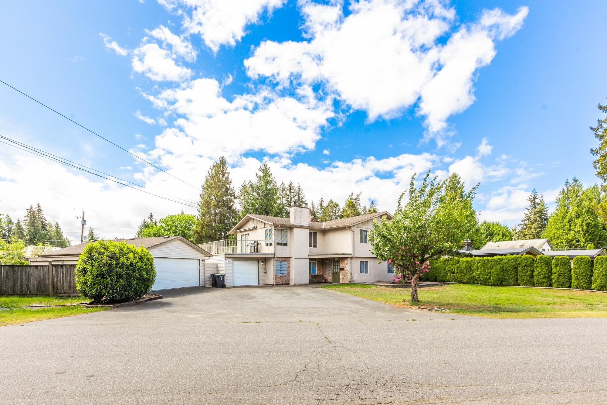 20554 43a Avenue, Langley
