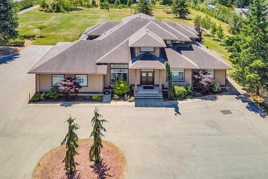 26972 60 Avenue, Langley, V4W 1V6 — photo 2